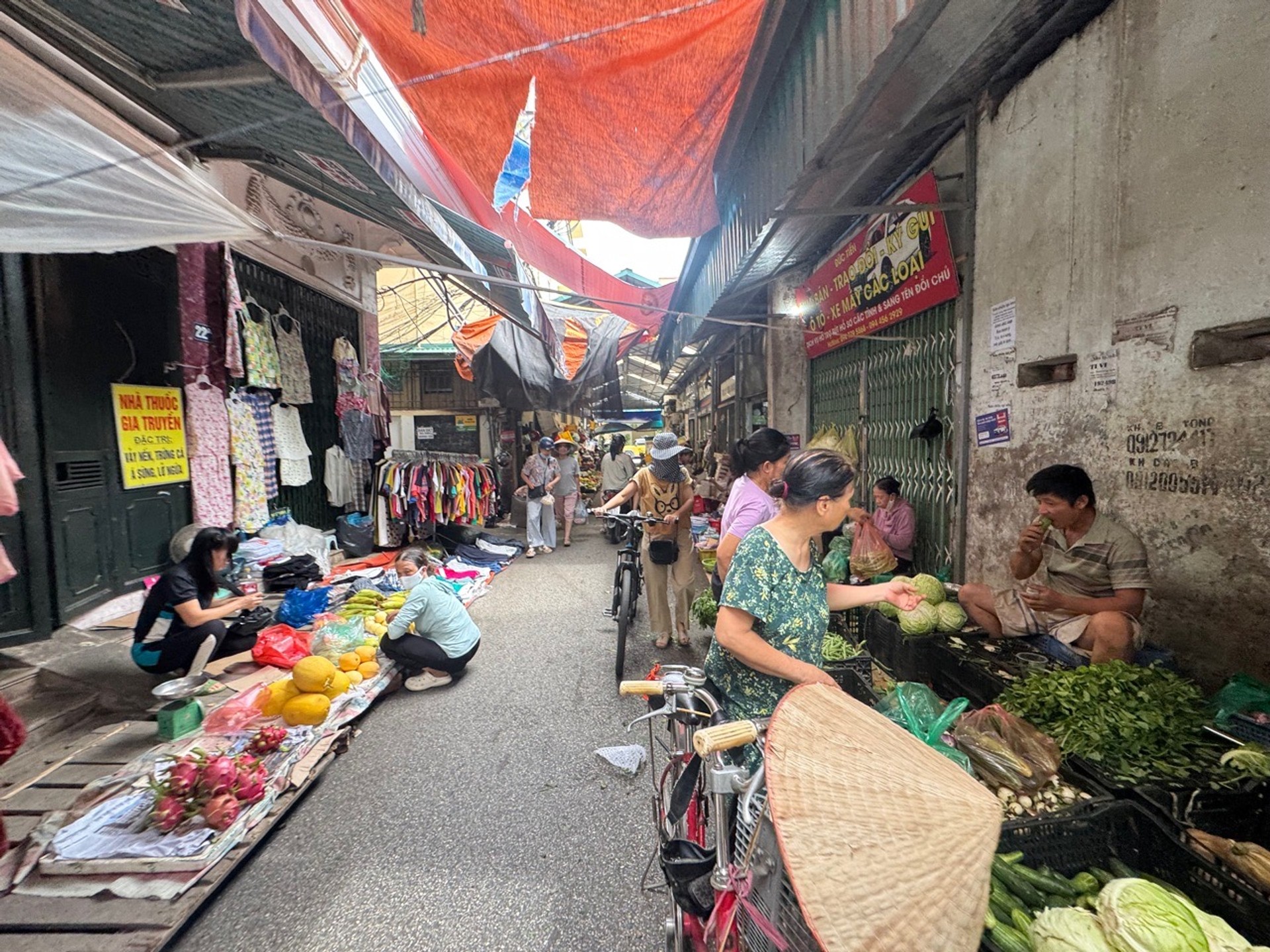 SAU M.Ở ĐƯỜNG LÁNG-NHÀ RA GẦN PHỐ-THANG MÁY-6 TẦNG XÂY MỚI KEENG-9.5 TỶ