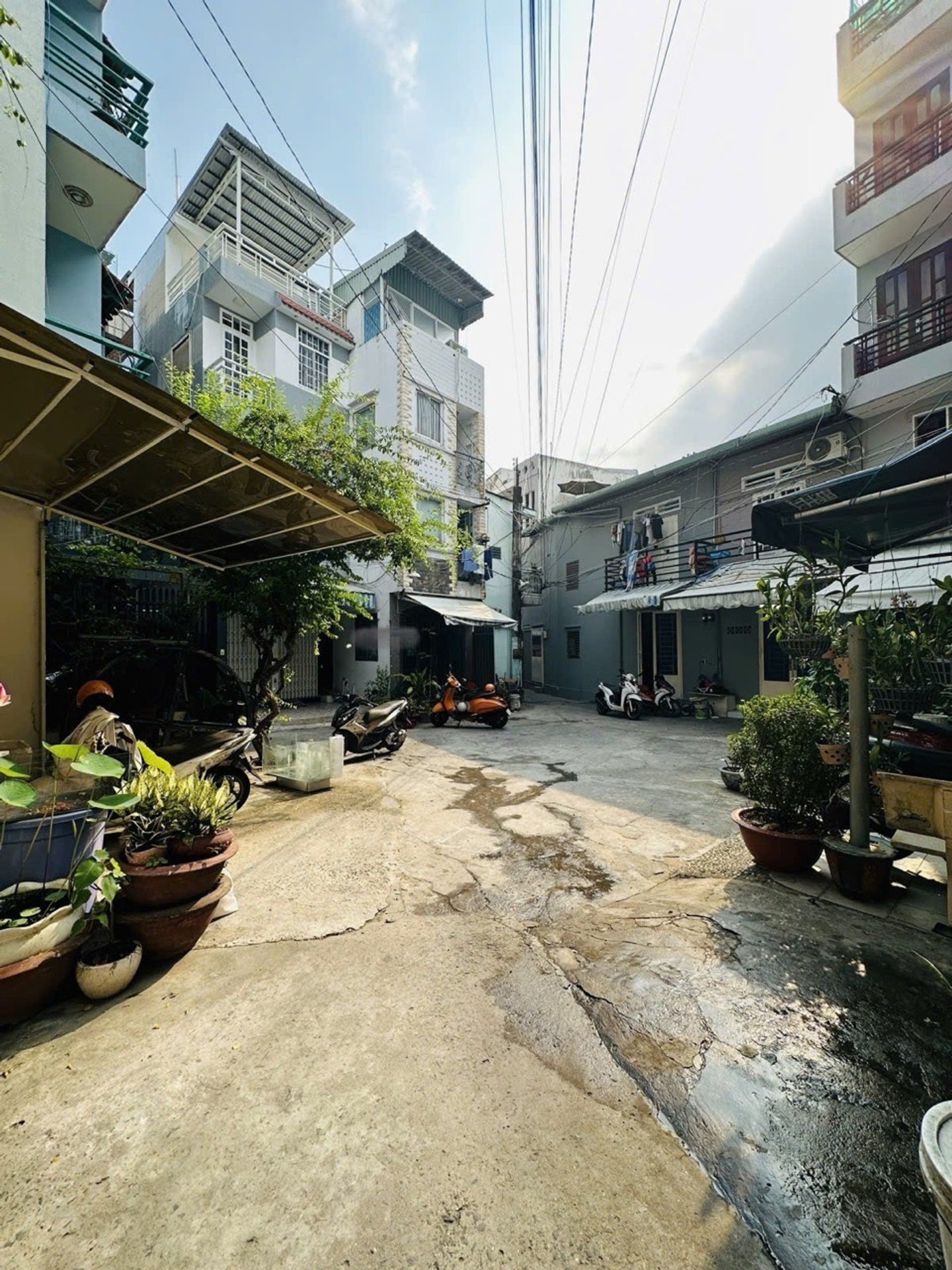 Nhà 4 tầng gần chợ Hòa Hưng, Quận 10, phong thủy tốt, pháp lý đầy đủ