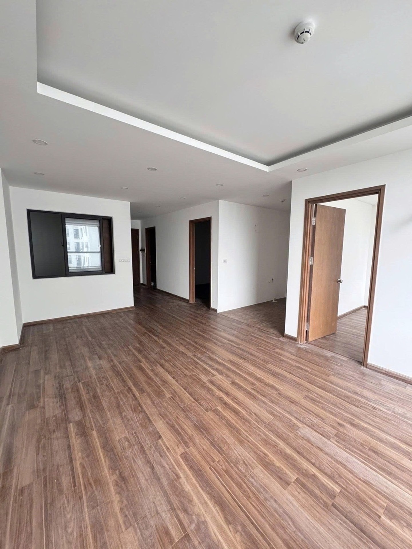 Bán căn hộ chung cư Bộ Quốc phòng X2 Đại Kim diện tích 77.2m2, 2 ngủ, 2 wc, sổ đỏ cất két.
