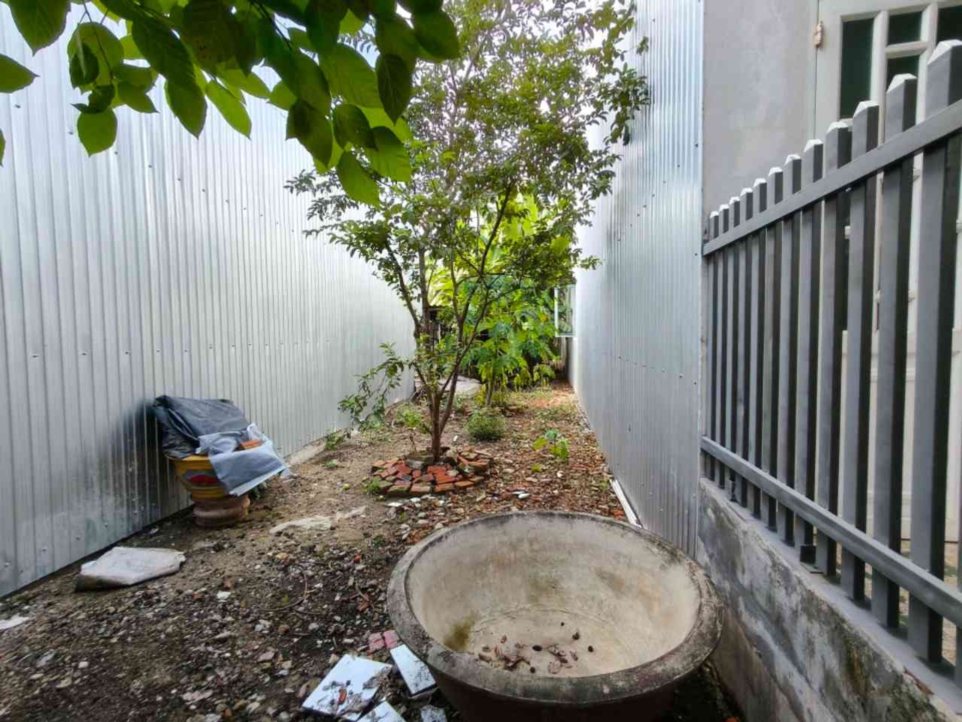 Bán đất Bình Thái 4 - 100.5m2 - nhỉnh 3 tỷ - hàng xóm thân thiện