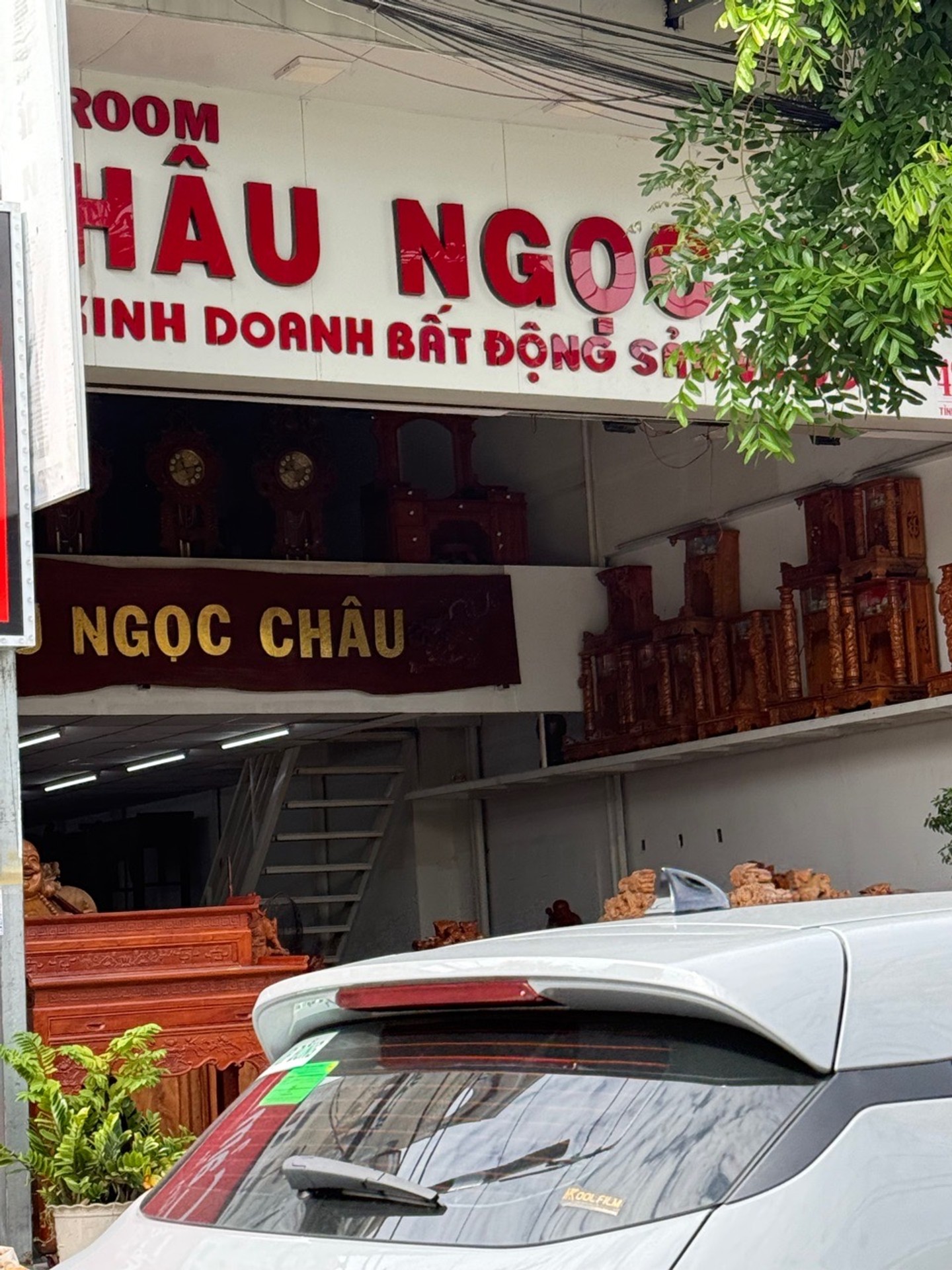 Bán nhà mặt phố diện tích 70m2, vị trí kinh doanh đắc địa tại quận