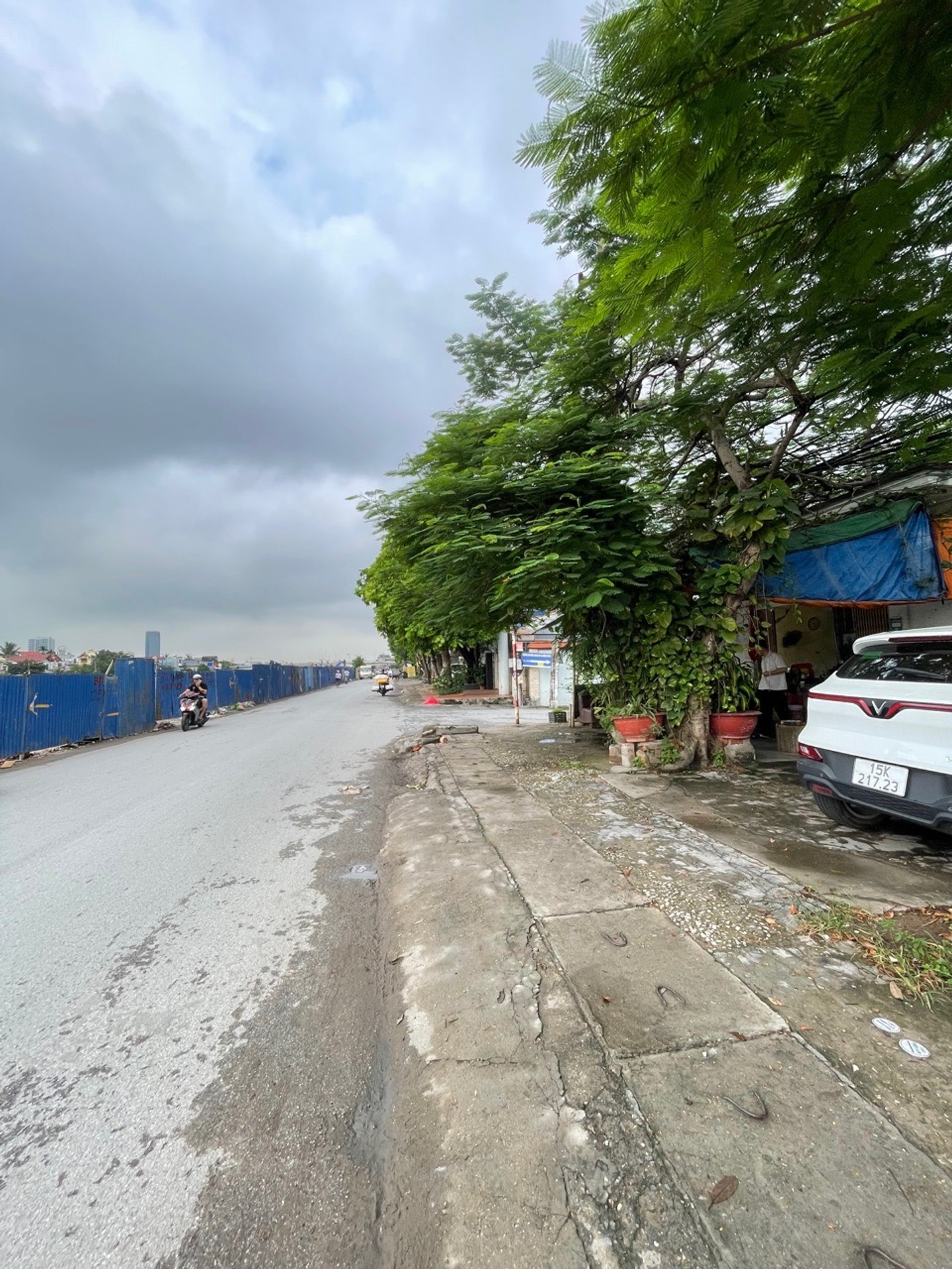 Nhà mặt phố view sông đẹp hiếm có giữa lòng thành phố