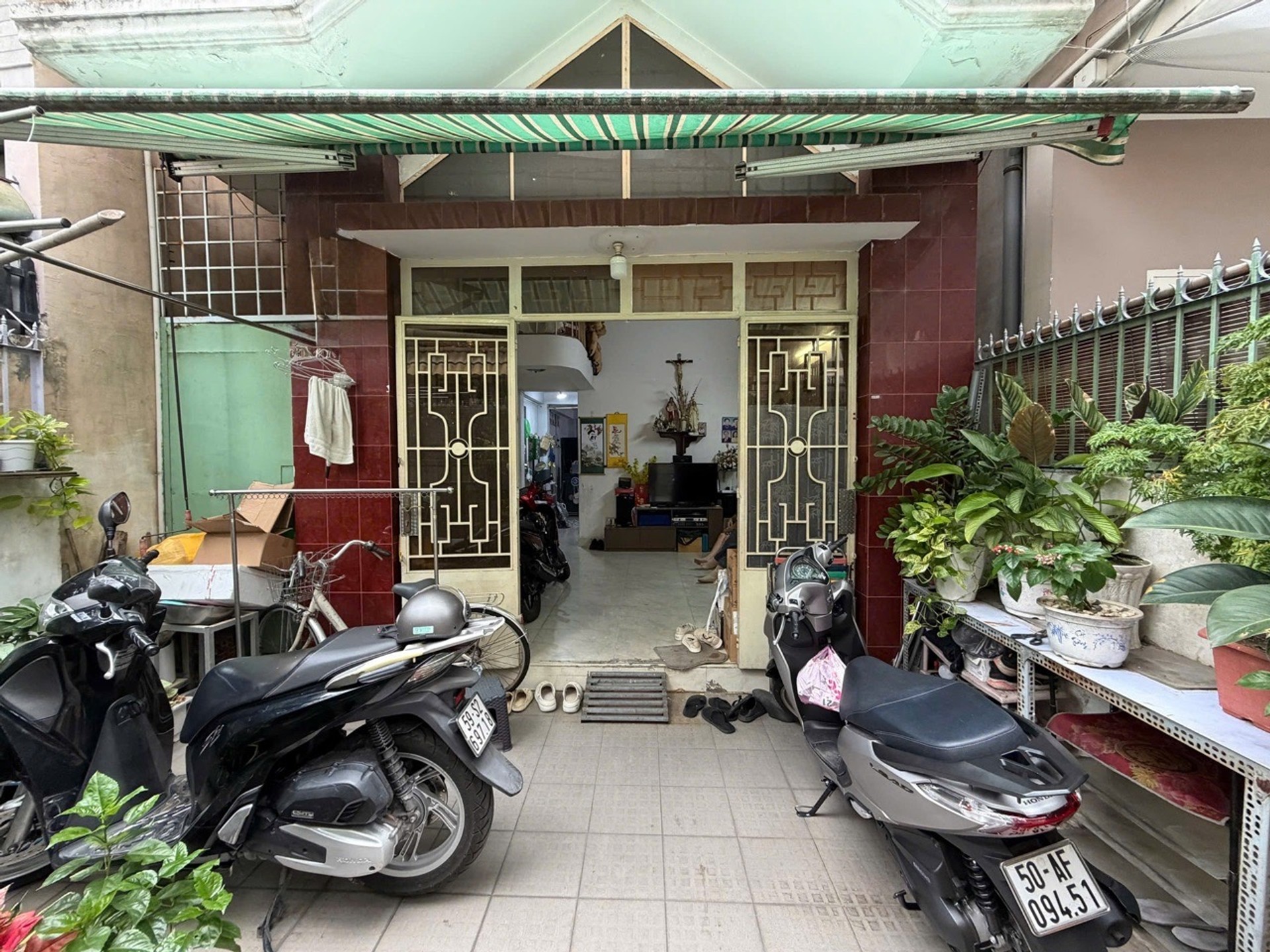 Bánh nhà 4 tầng - 5m x 13m - Trần Bình Trọng - Bình Thạnh - 8,75 tỷ