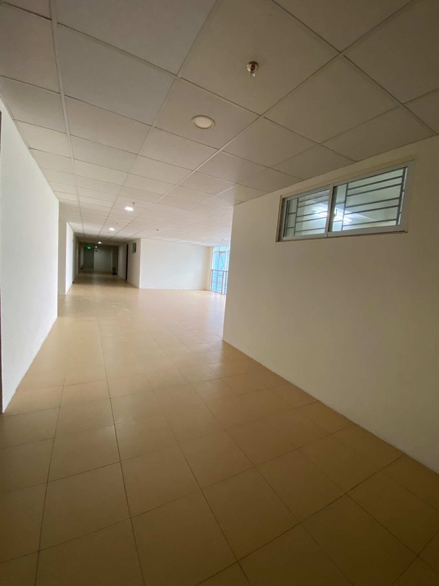 Căn góc view hồ Đền Lừ - Hiếm có khó tìm