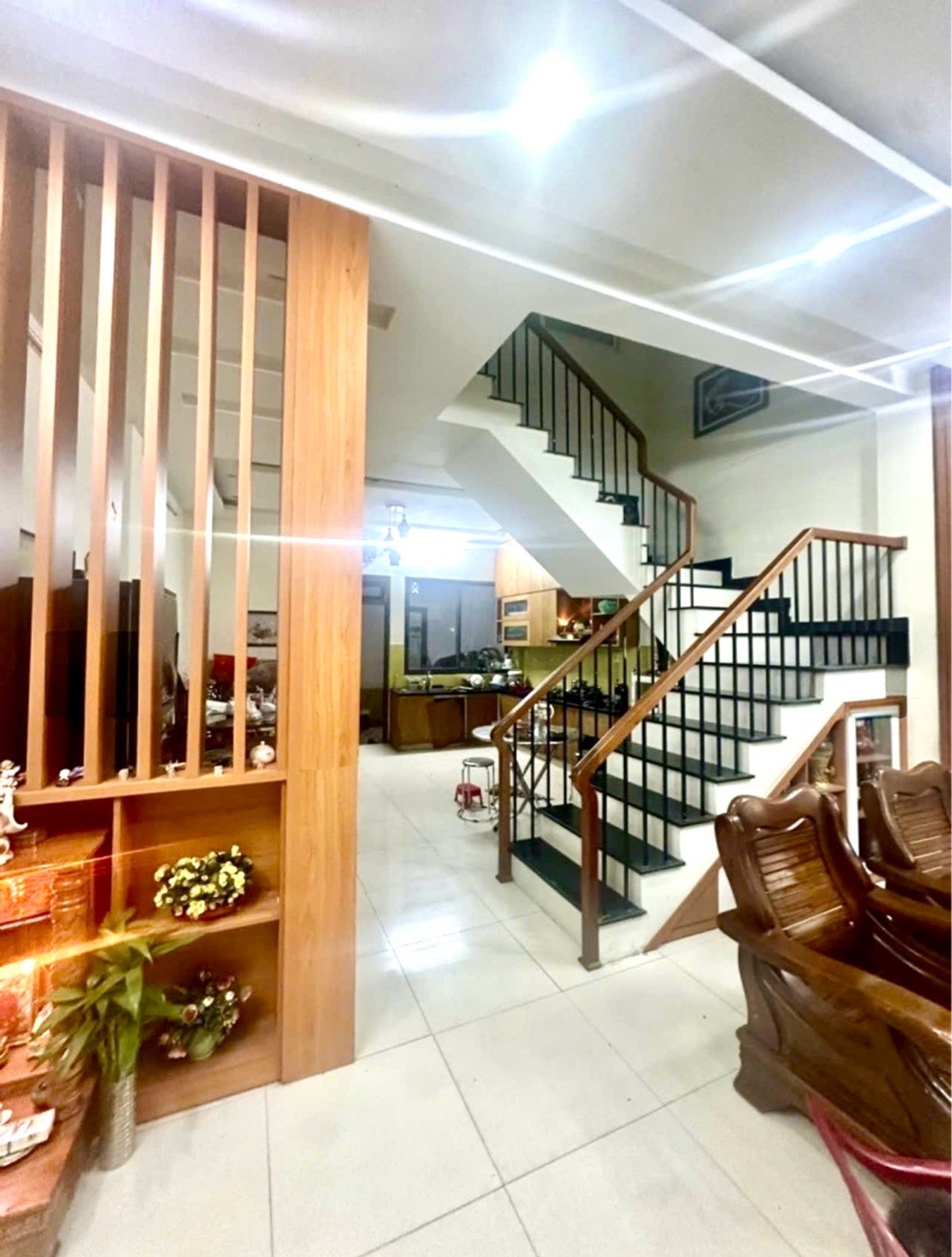 Nhà mặt phố Lê Hữu Trác, giá sốc ưu đãi cuối tháng