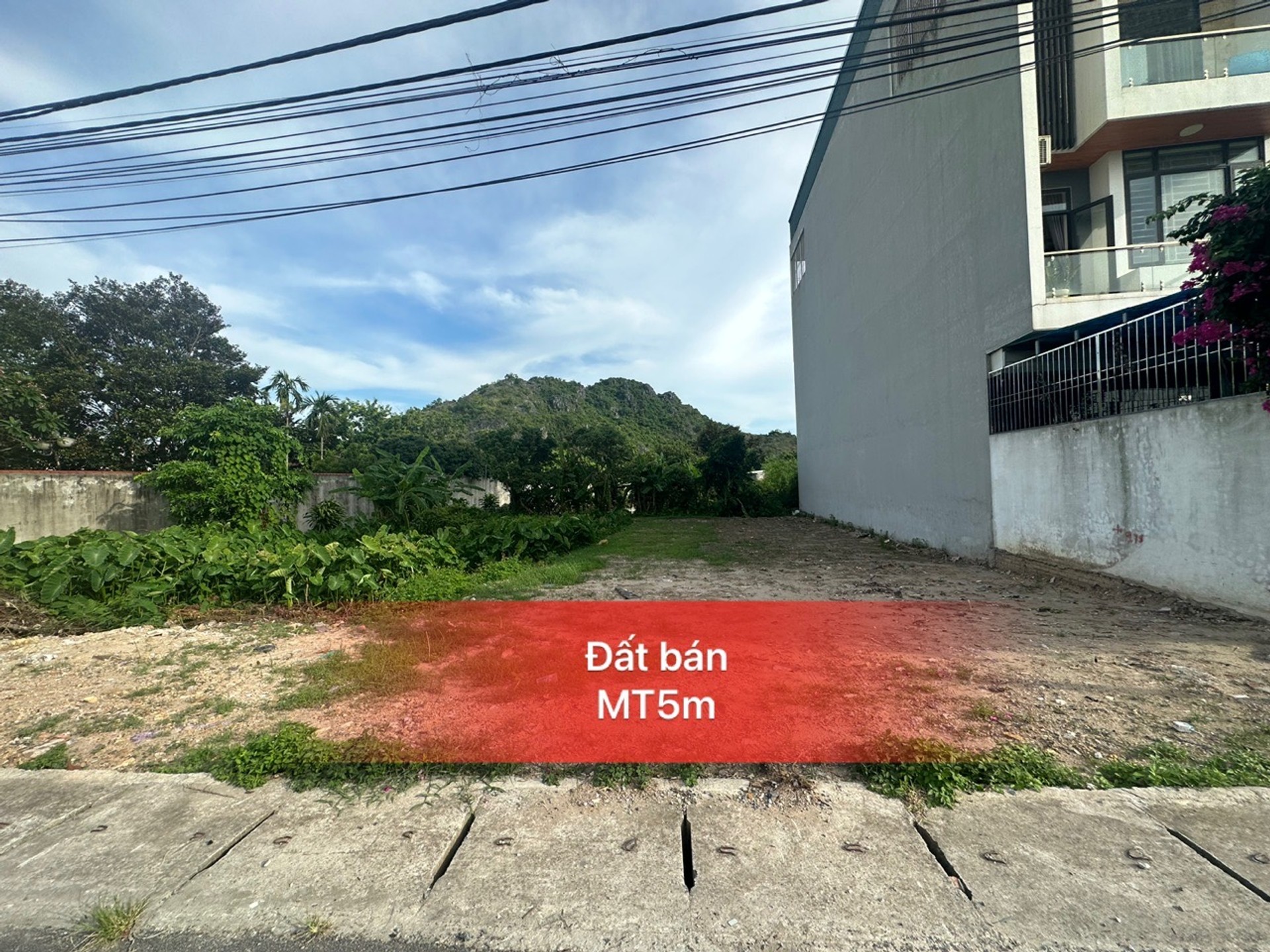 Vị trí vàng mặt đường lớn - điểm đến của nhà đầu tư thông thái