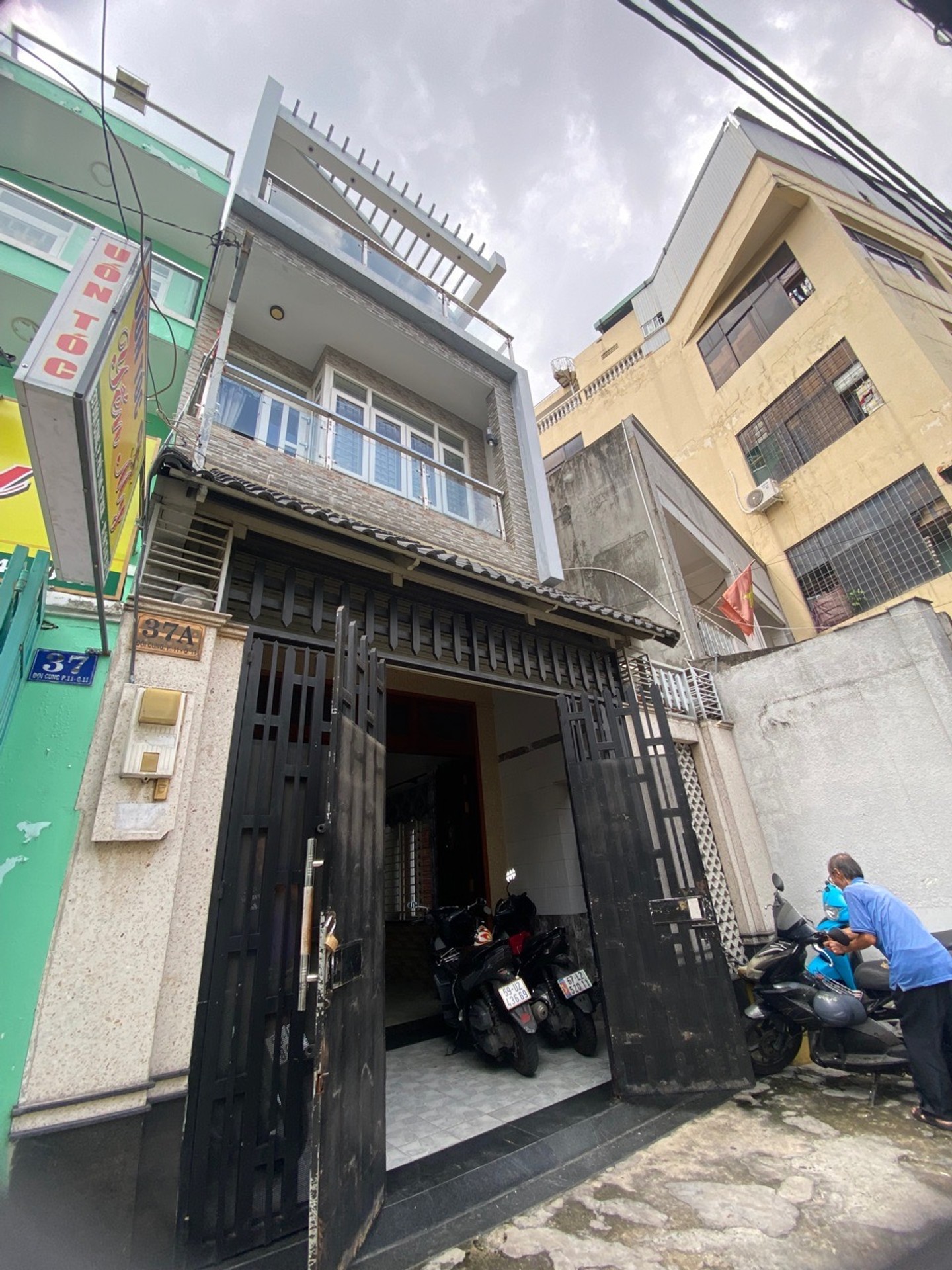Nhà mặt phố quận 11 giá sốc, sẵn sàng giao dịch