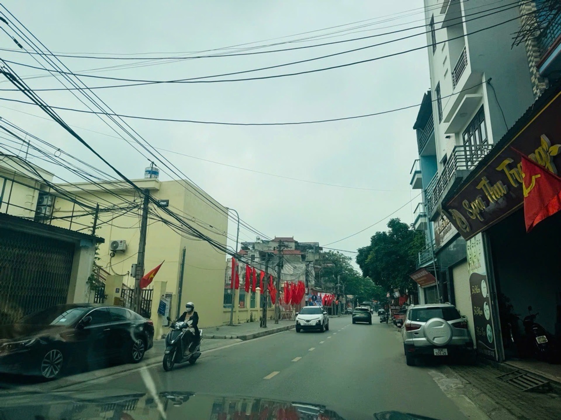 Bán đất 53m2 mặt tiền 4.3m tại Phù Khê, gần đường lớn tiện kinh doanh