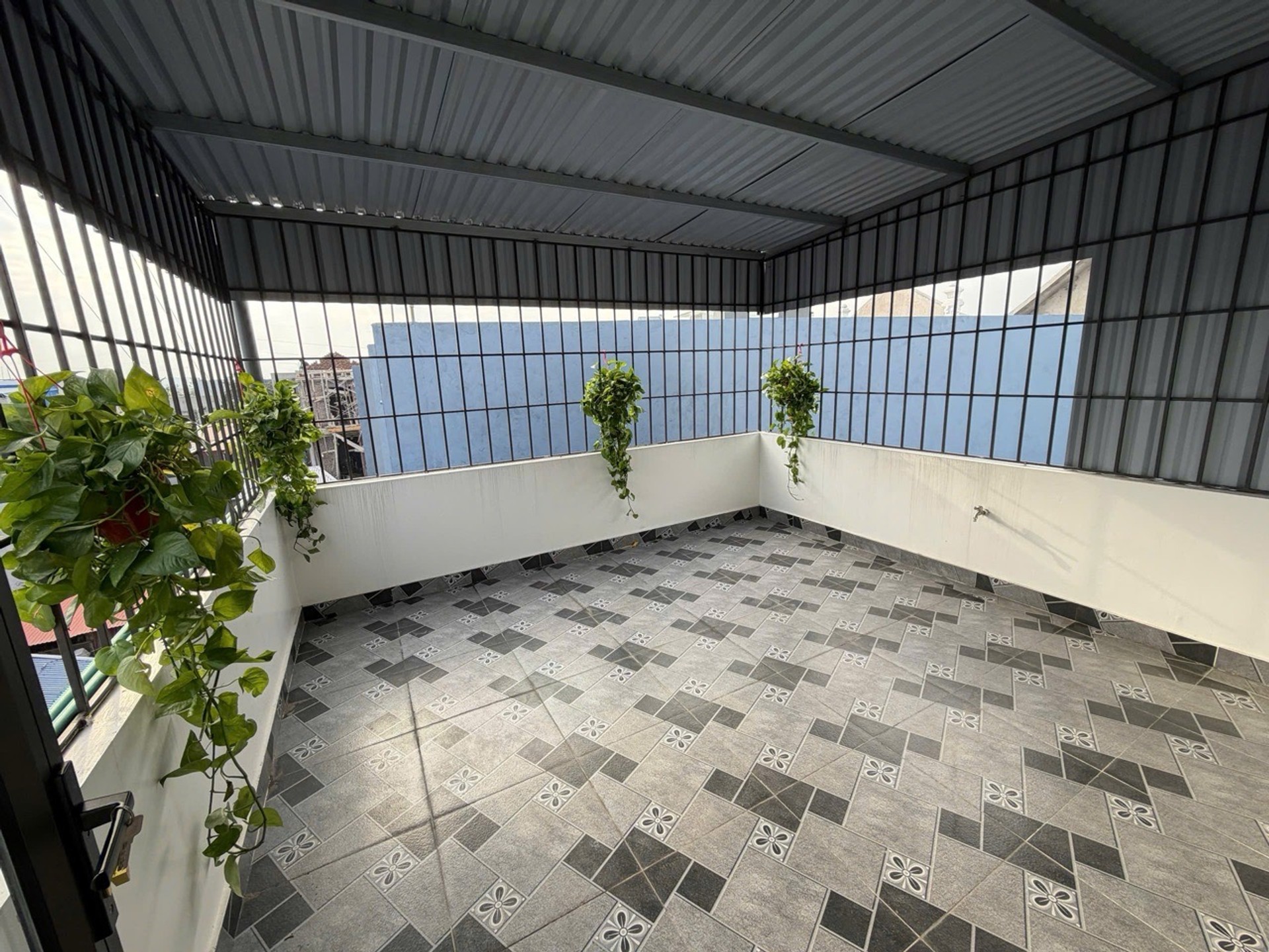 Nhà 68m2 thiết kế hiện đại, đường ô tô tránh, có gara tại Quỳnh Hoàng, An Dương