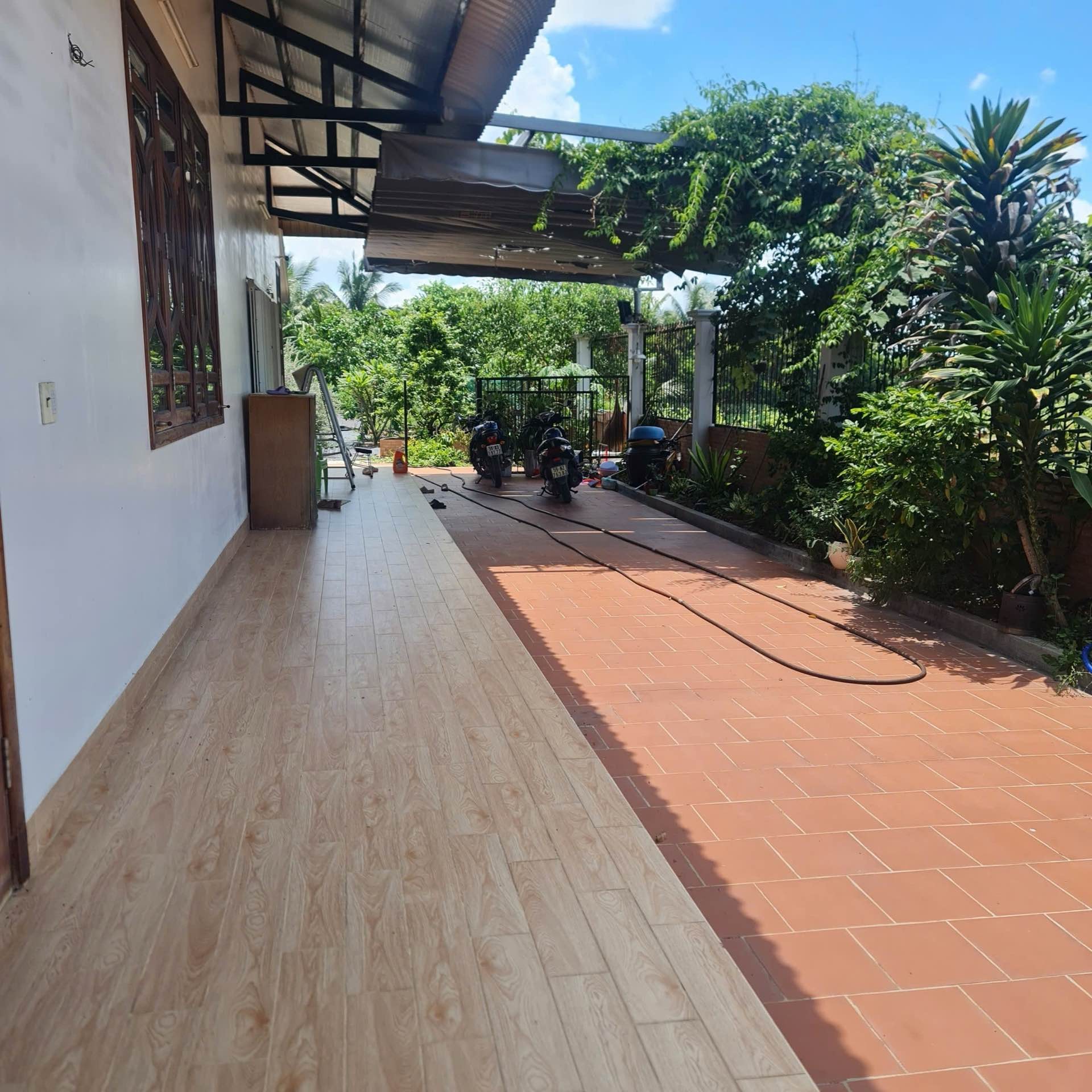 Bán nhà vườn 1 tầng 1075m2 tại xã Bình Lợi, giá 9 tỷ