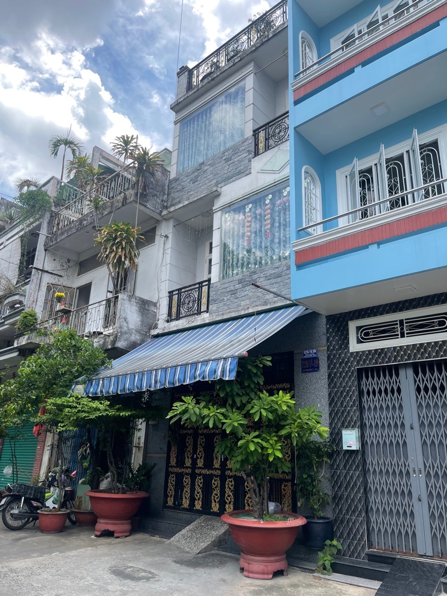 Nhà hiếm phân lô trung tâm Quận 11, hẻm xe tải rộng, 4 tầng tiện nghi