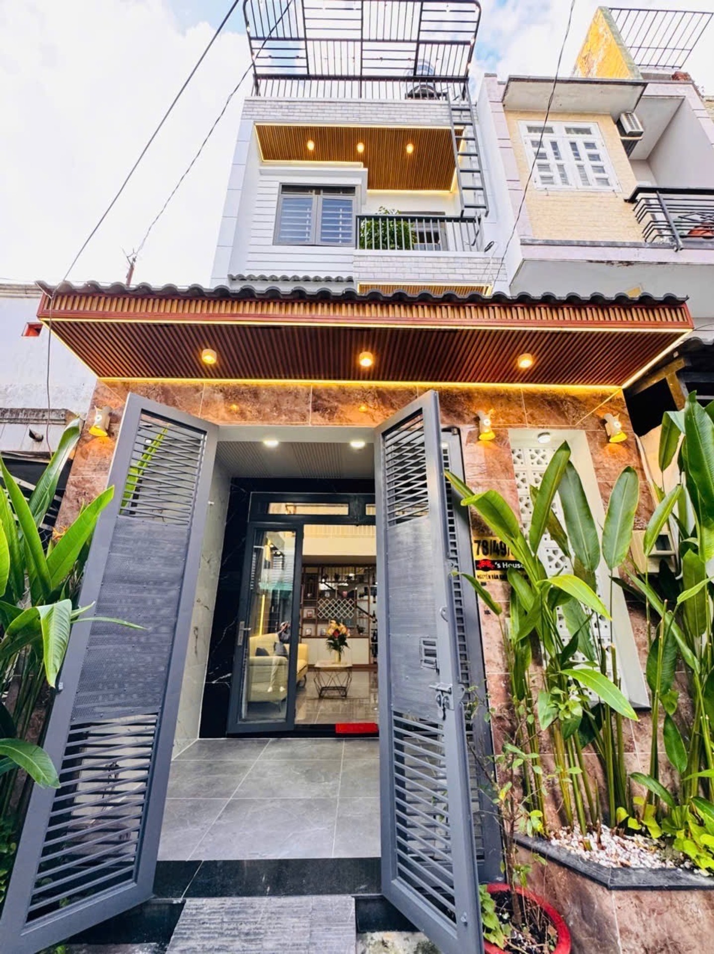 Nhà 3 tầng 58m2 gần công viên Làng Hoa, Gò Vấp