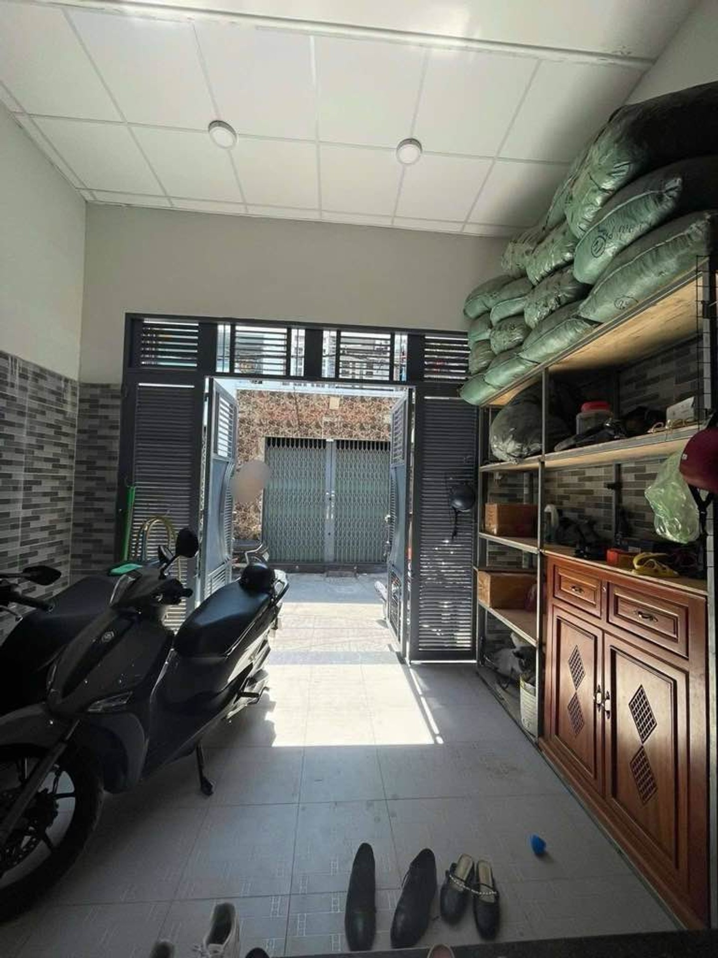 Nhà 4 tầng, hẻm xe hơi, Tân Phú, 80m2, giá 9.4 tỷ