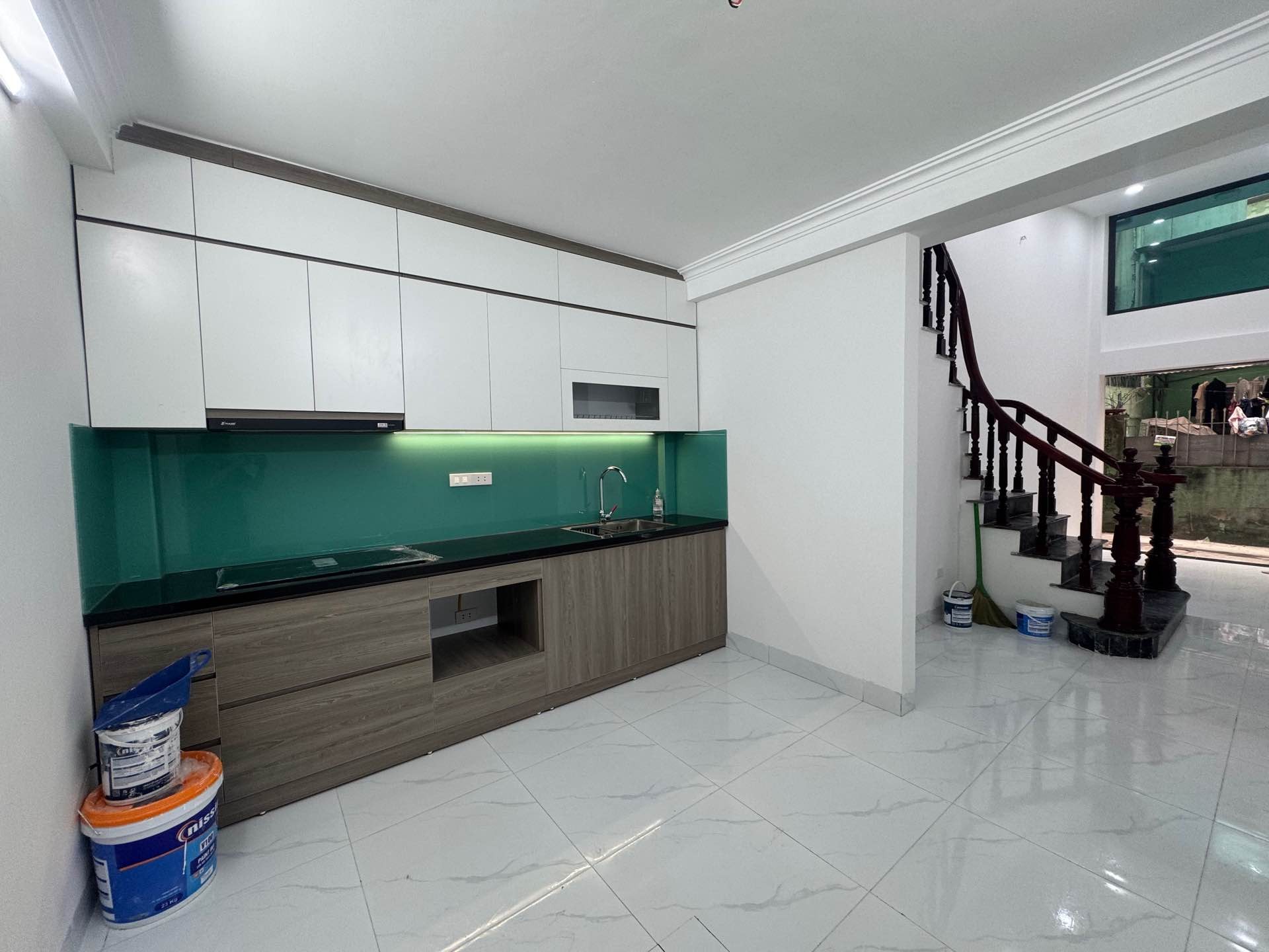 Nhà đẹp Khương Hạ, 5 tầng, gần Hồ Lộng Gió, full nội thất