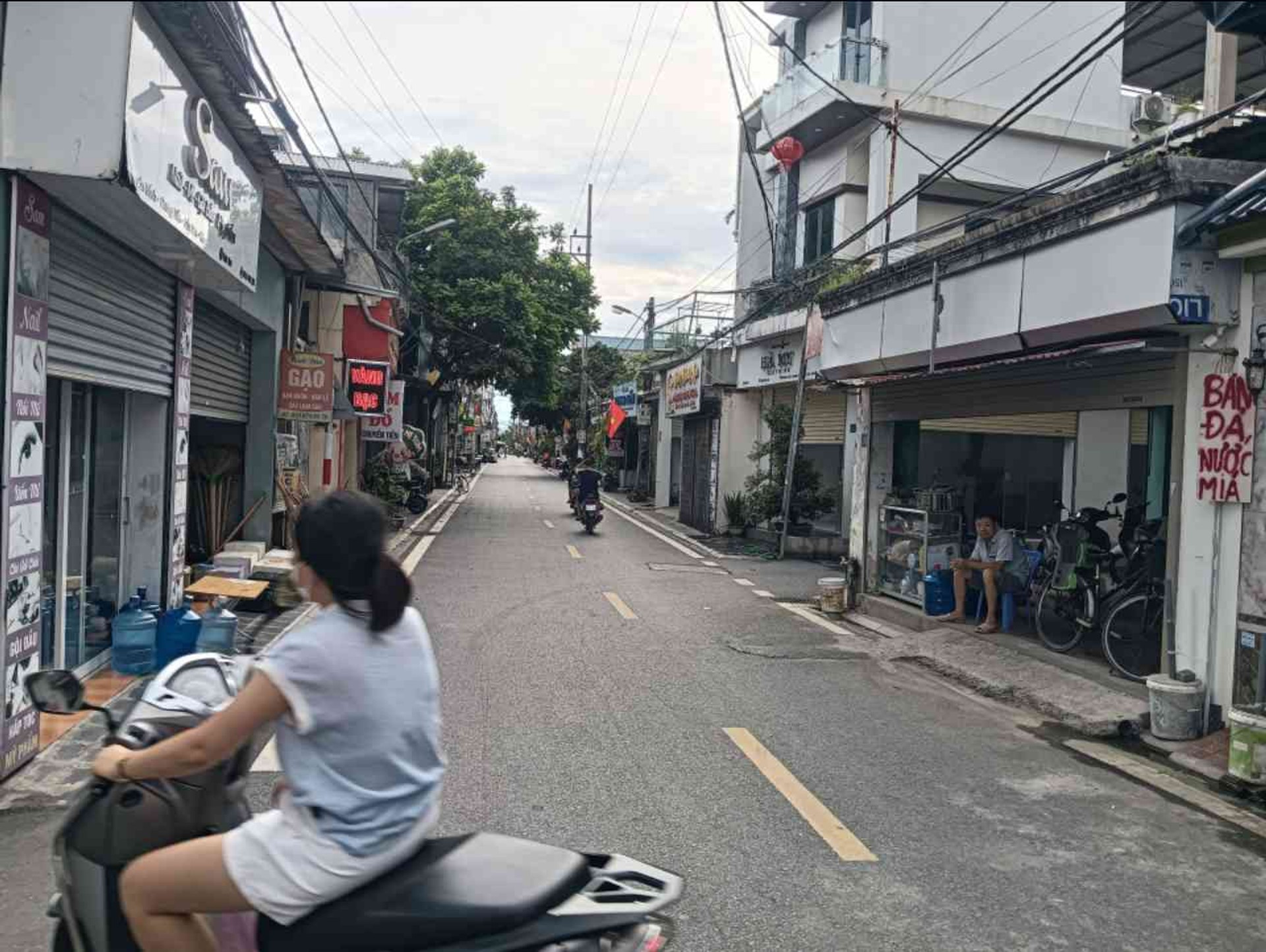 GIẢM TIẾP - ĐẤT XUÂN BÁCH - QUANG TIẾN - GẦN KCN - SÂN BAY - ĐƯỜNG Ô TÔ - GIÁ CỰC TỐT