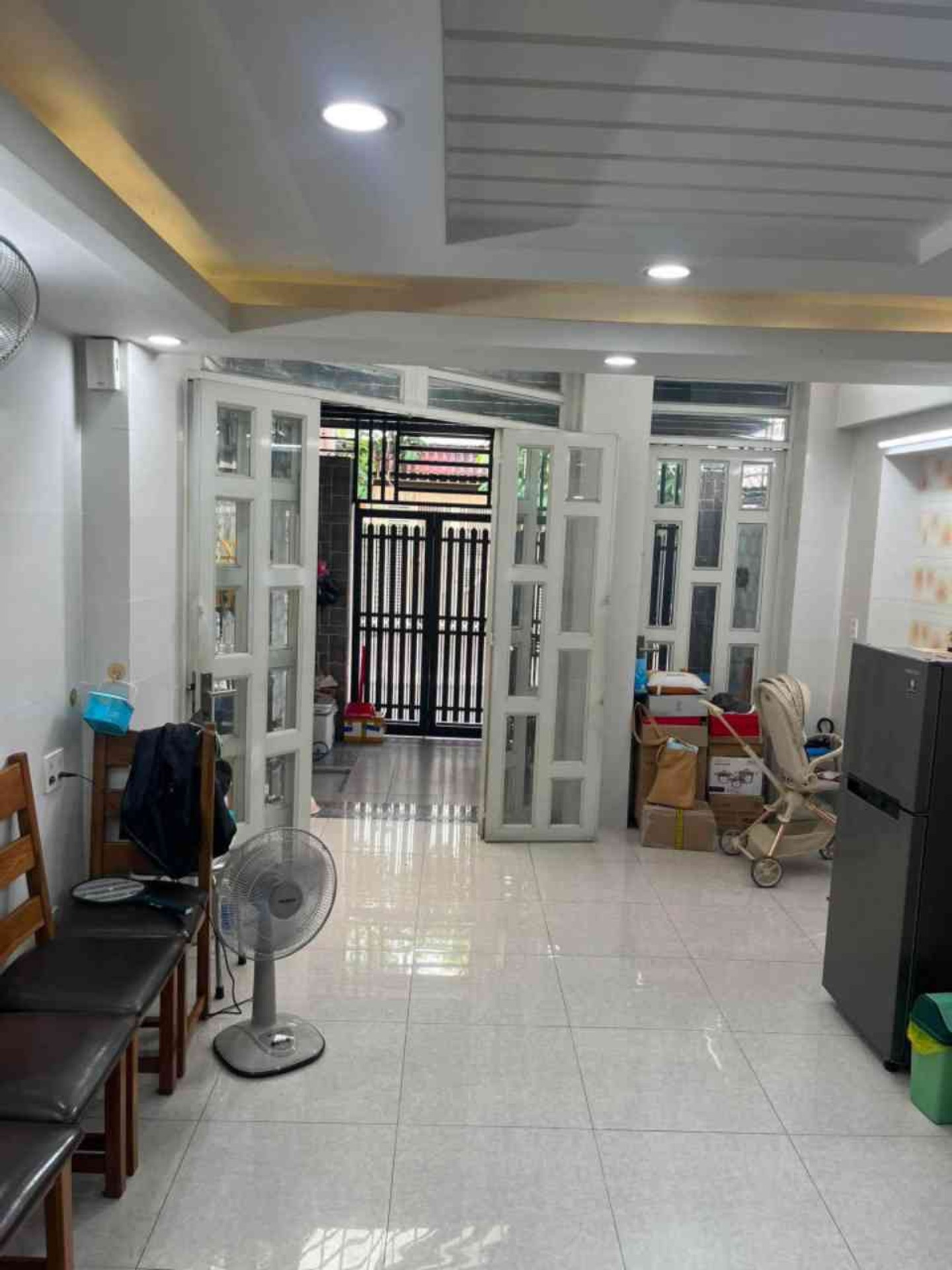Bán nhà 4 tầng, 3 phòng ngủ, hẻm xe hơi 8m tại quận Gò Vấp