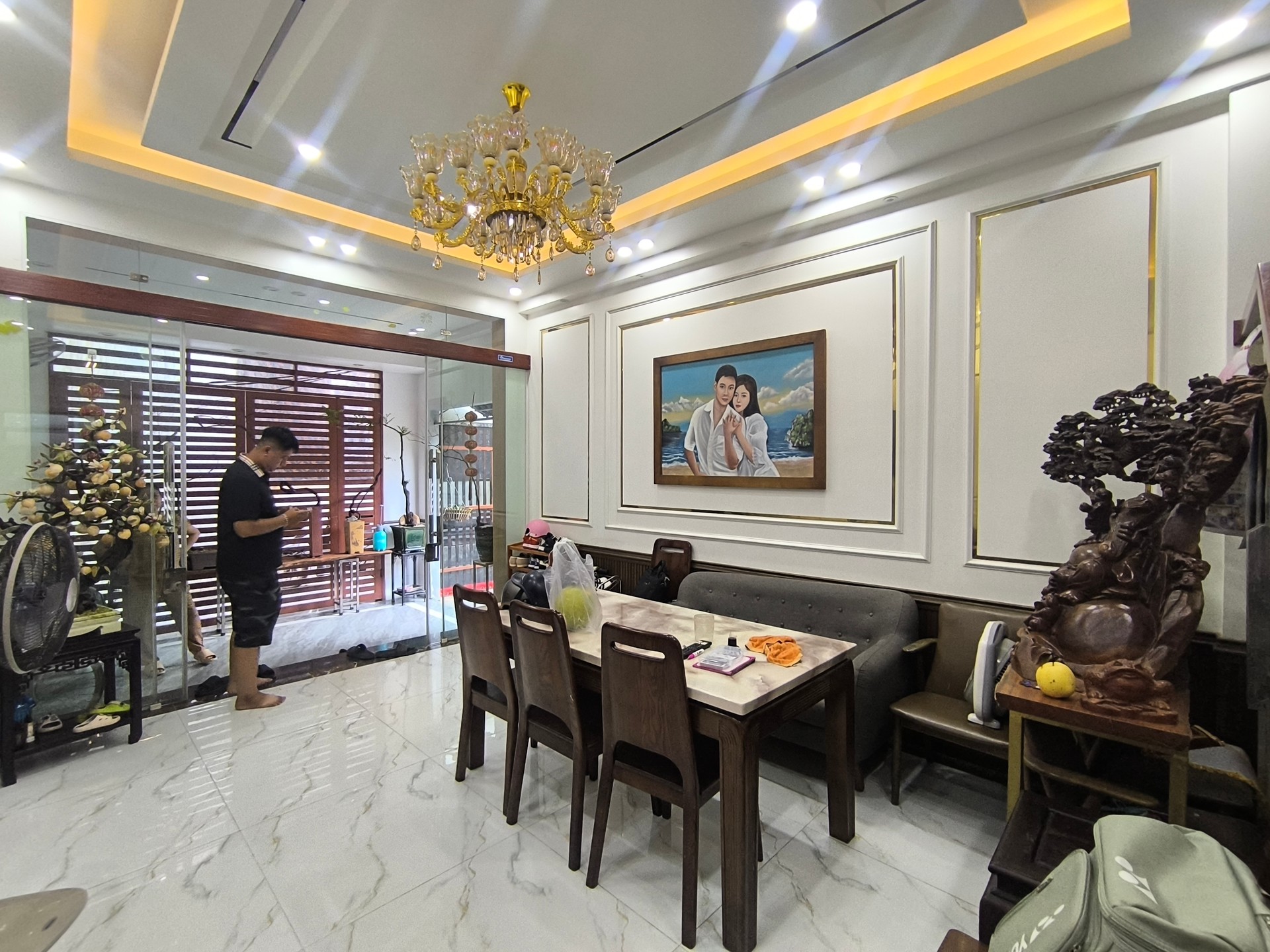 Nhà 4 Tầng Mới Hoàn Thiện Với 4 Phòng Ngủ Tại Phố Hồ Sen