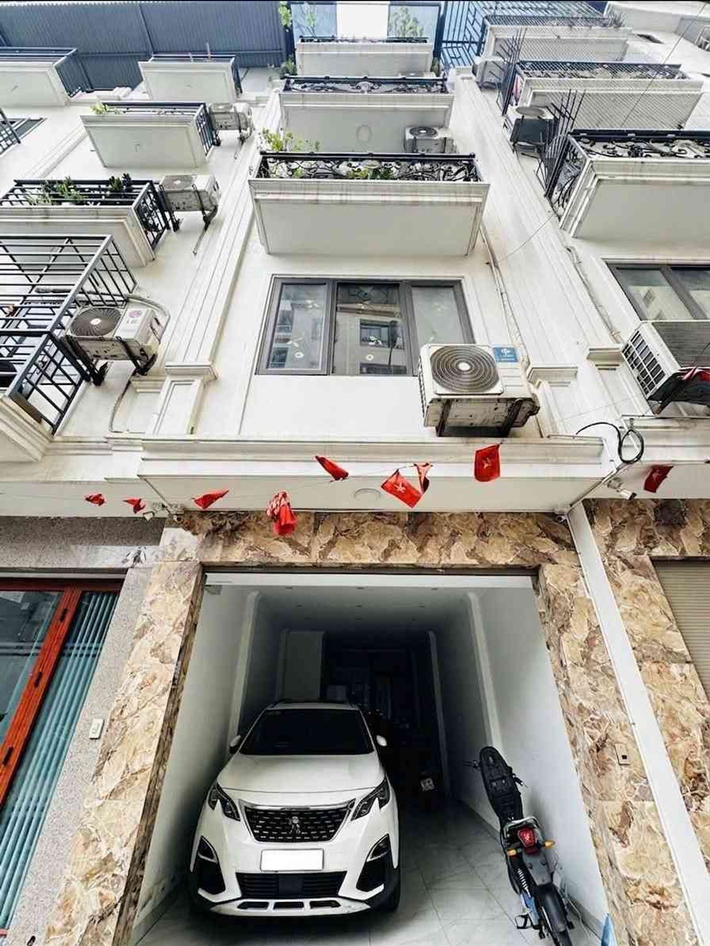 Bán Nhà Thanh Xuân ngõ thông, gần Royal City , tiện ích ngập tràn