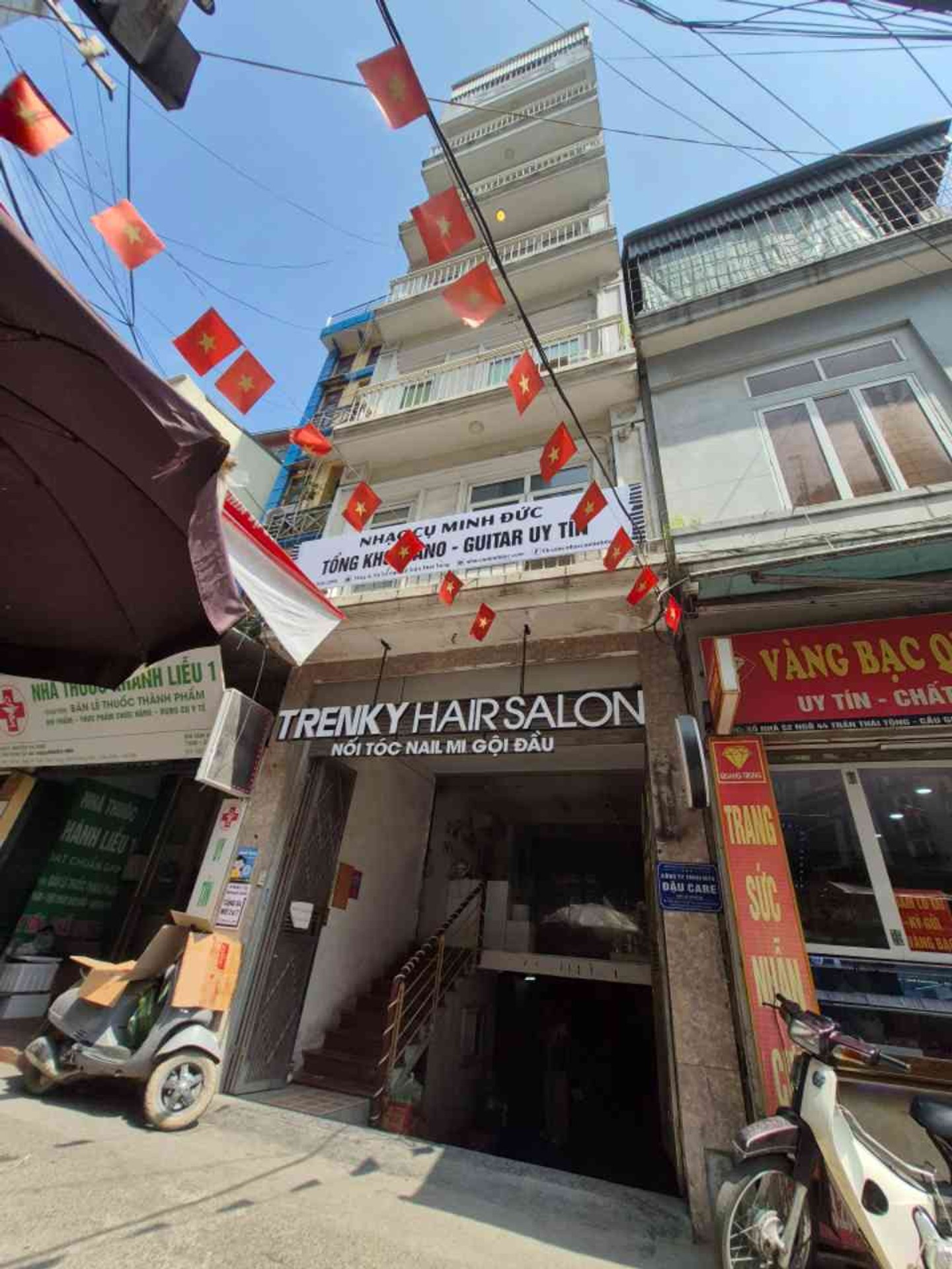Văn Phòng Cao Cấp 7 Tầng Gần Mặt Phố Trần Thái Tông
