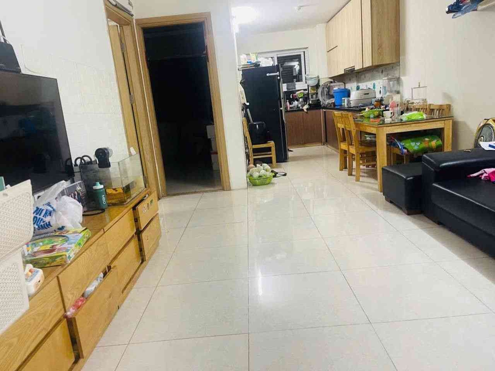Bán căn hộ chung cư 67.1m² 2PN tại phường Vĩnh Tuy, Hà Nội, có chỗ để ô tô