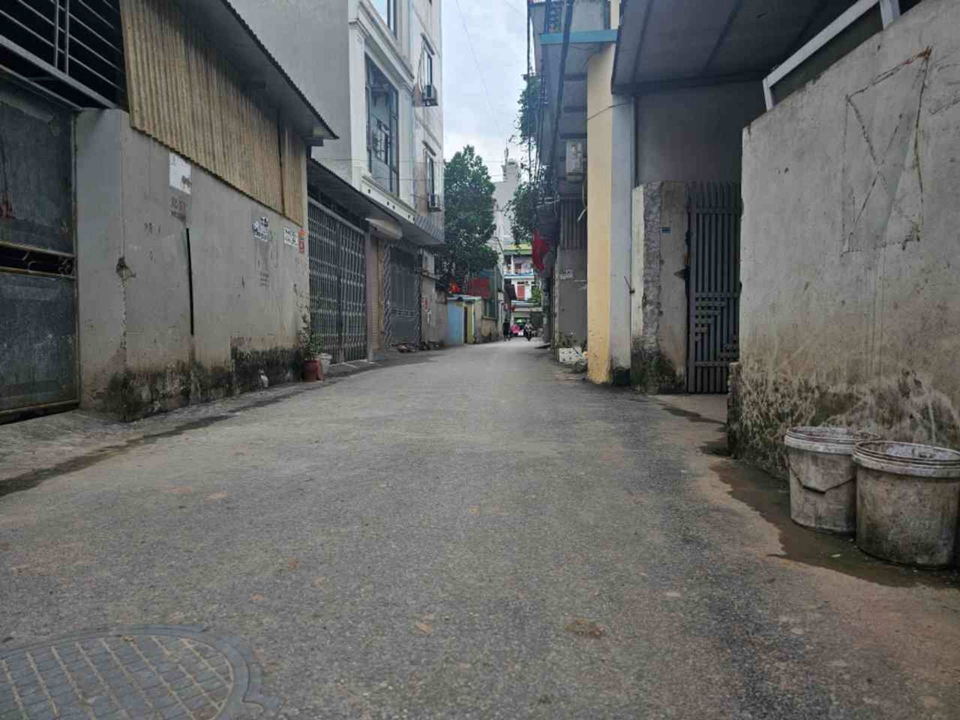 Nhà 3 tầng 3PN full tiện nghi ngay đại đô thị Vi Sip