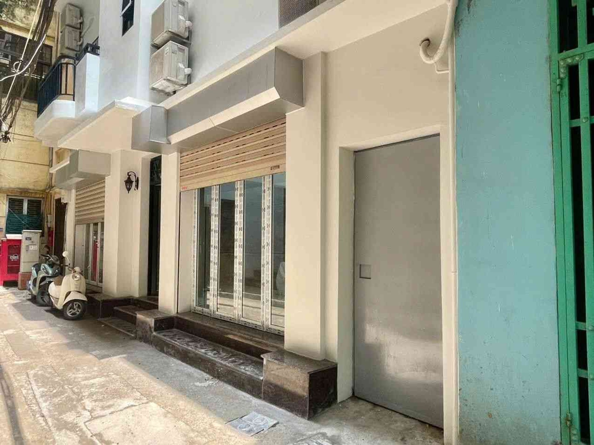 TRUNG TÂM QUẬN HOÀN KIẾM, HIẾM NHÀ BÁN , 6 TẦNG THANG MÁY VỚI 10 PHÒNG NGỦ, PHÙ HỢP làm APARTMENT