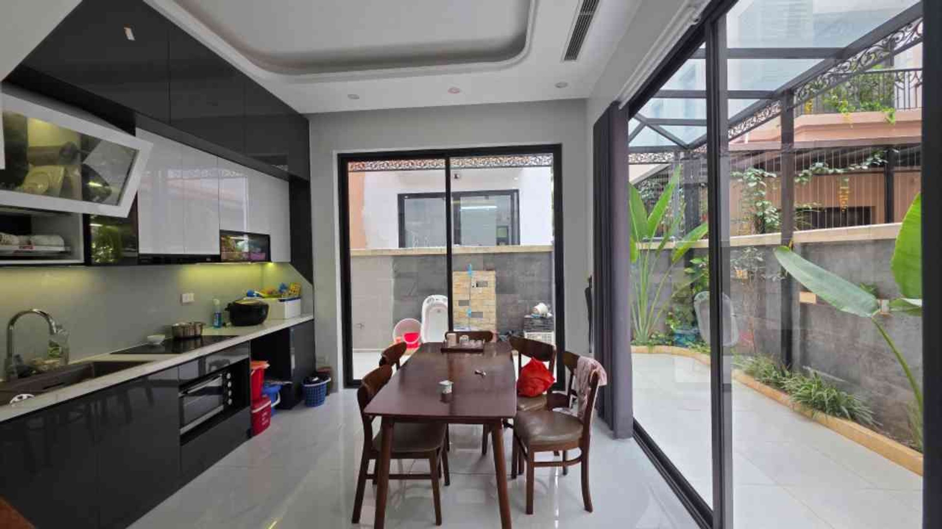 Bán nhà mặt phố 5 tầng tại Vinhomes Ocean Park, phân khu Cọ Xanh, diện tích 72 m2