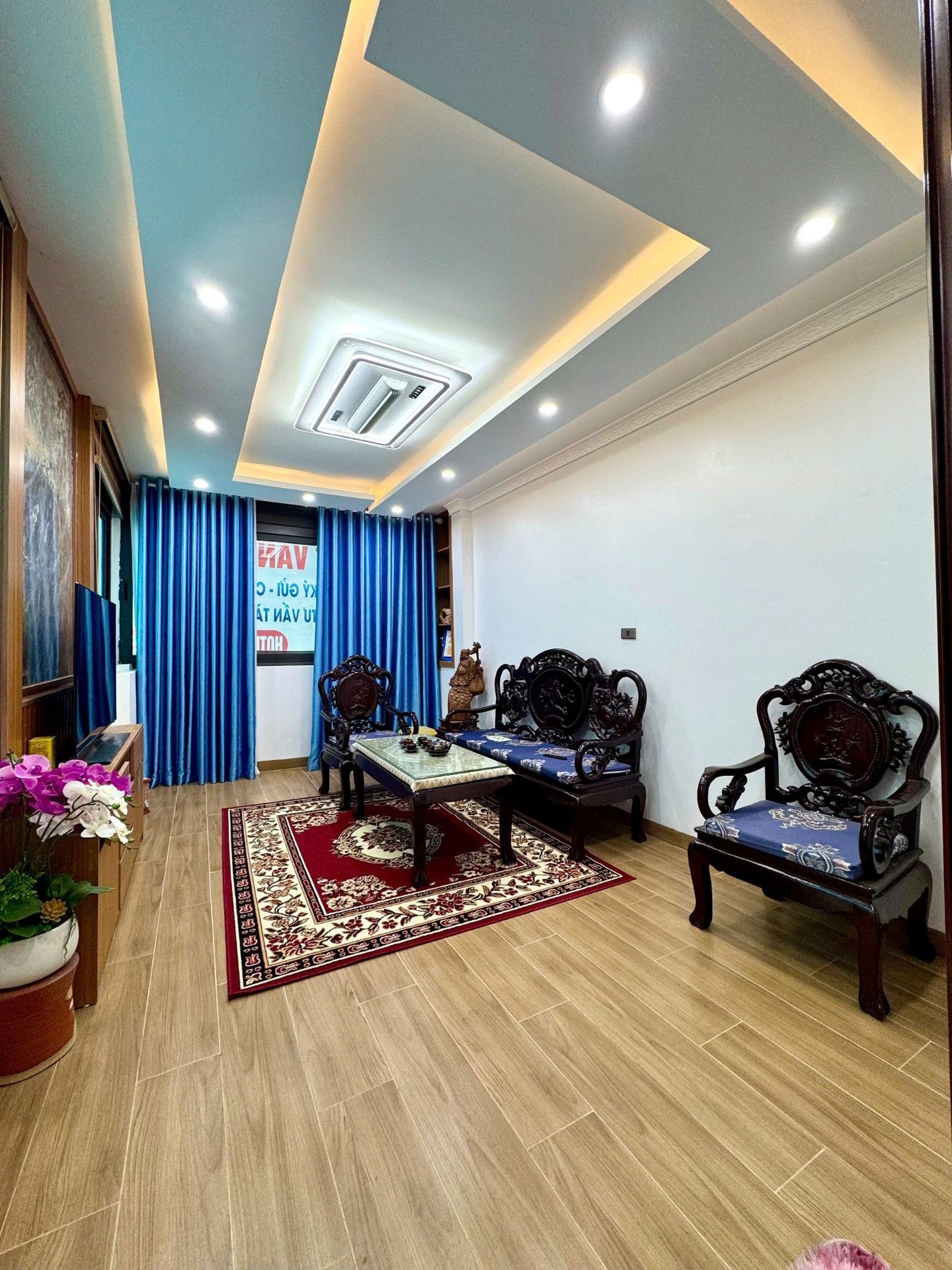 🔥🔥 CHỈ CÒN 11 TỶ! Ô TÔ ĐỖ CỬA – VỪA Ở VỪA CHO THUÊ – 6 TẦNG THANG MÁY! 🔥🔥
🏡 Nhà đẹp