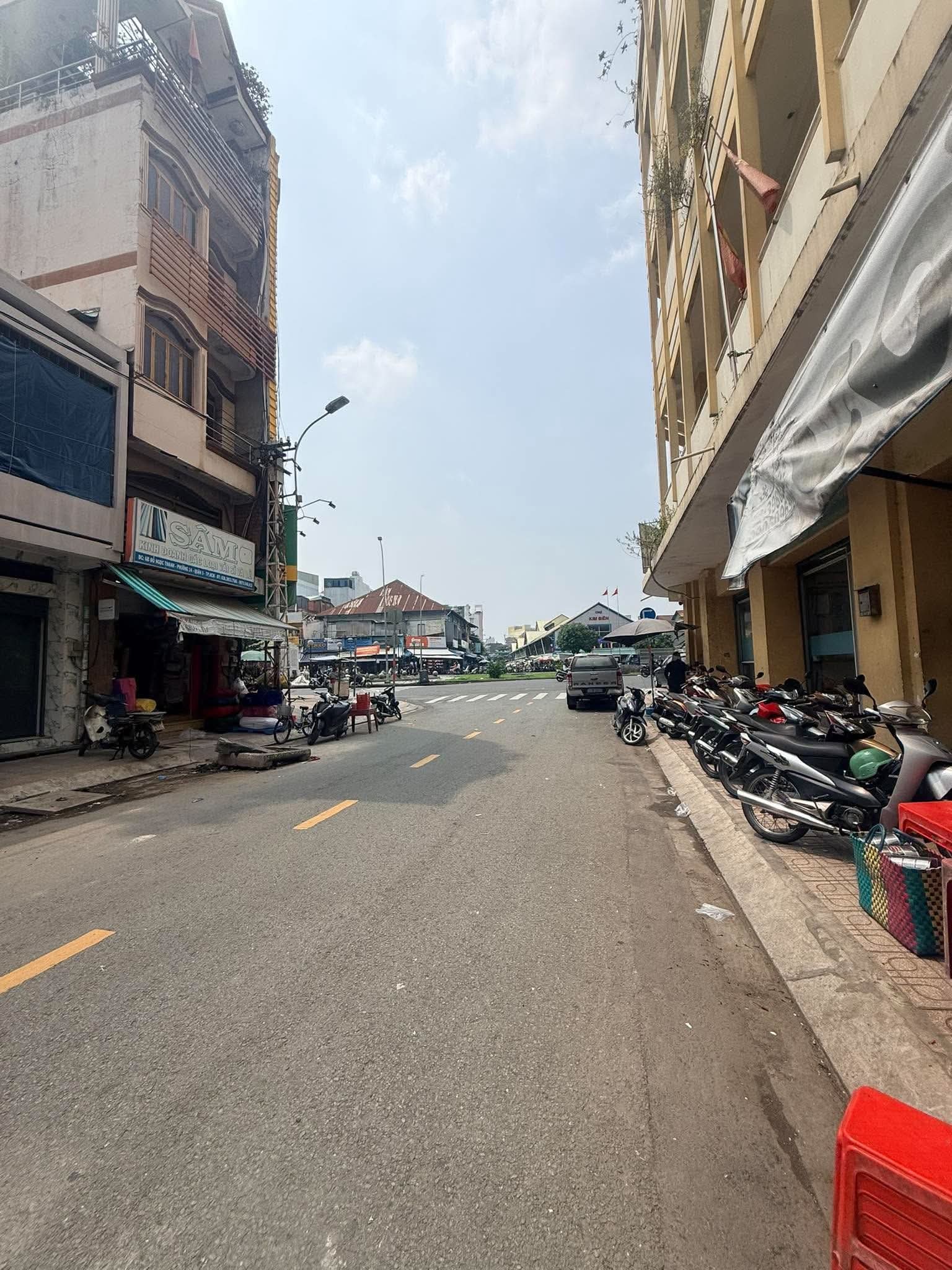 🏡 Mặt tiền - ĐỖ NGỌC THẠNH - HẢI THƯỢNG LÃN ÔNG - Q5 - 34m² - 2 Tầng - G.iá 11 T.ỷ nhỉnh