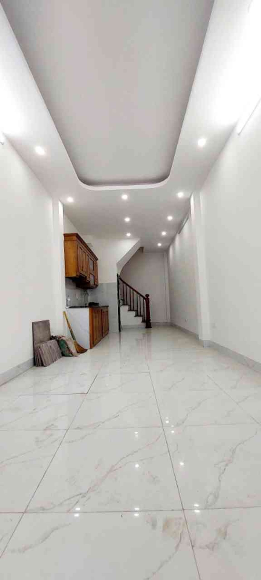 Bán nhà 5 tầng diện tích 30m² tại khu dân cư đông đúc, thuận tiện giao thông tại Phú Lương, Hà Đông