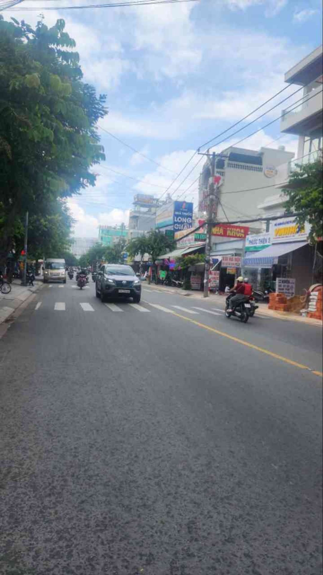 Nhà hiếm cho thuê mặt tiền hẻm xe hơi khu Dương Thị Mười, giá ưu đãi chỉ hơn 4đ