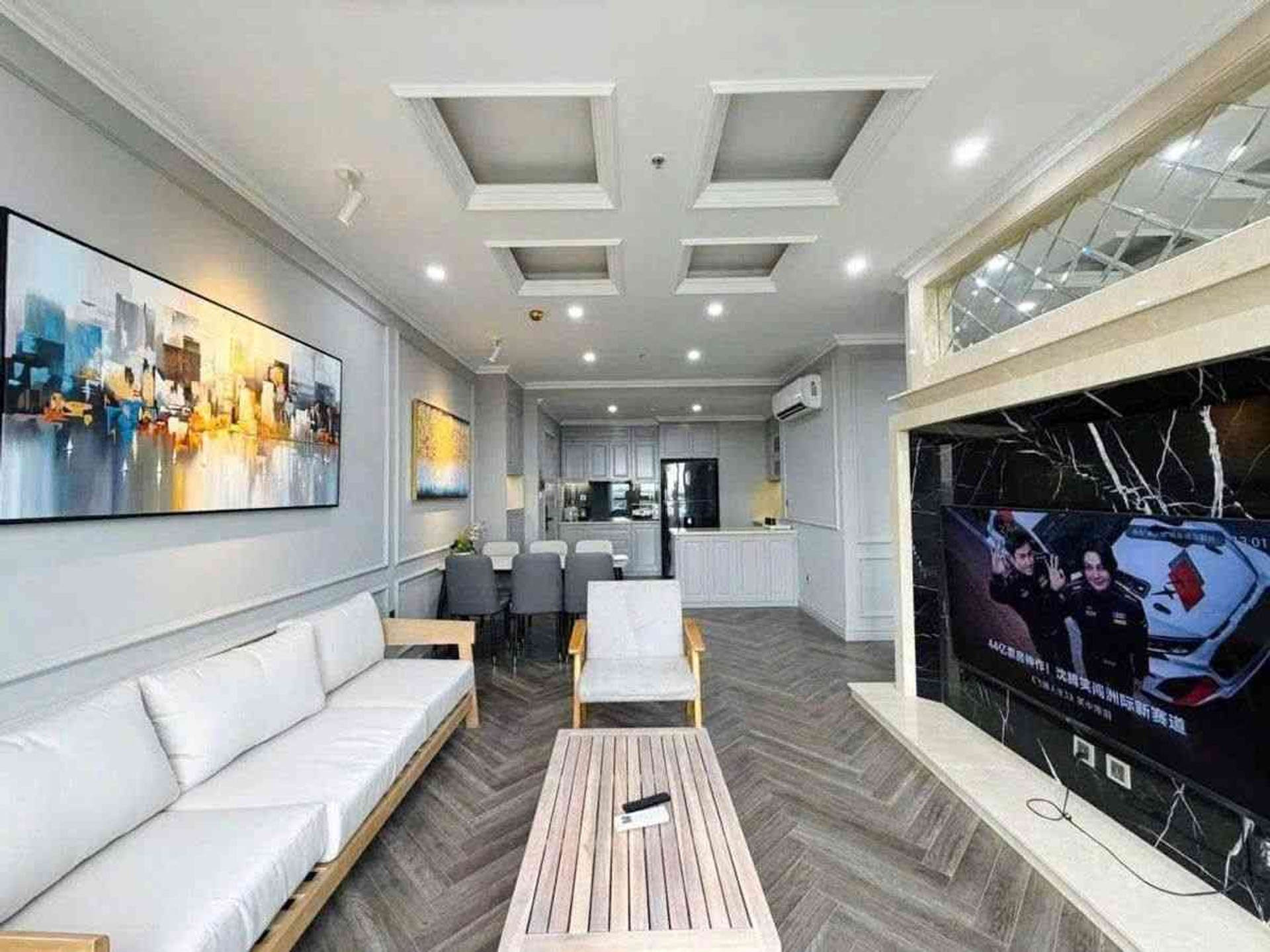 Bán căn góc 3 phòng ngủ tại Vinhomes Time City, diện tích 100m2, tầng đẹp.