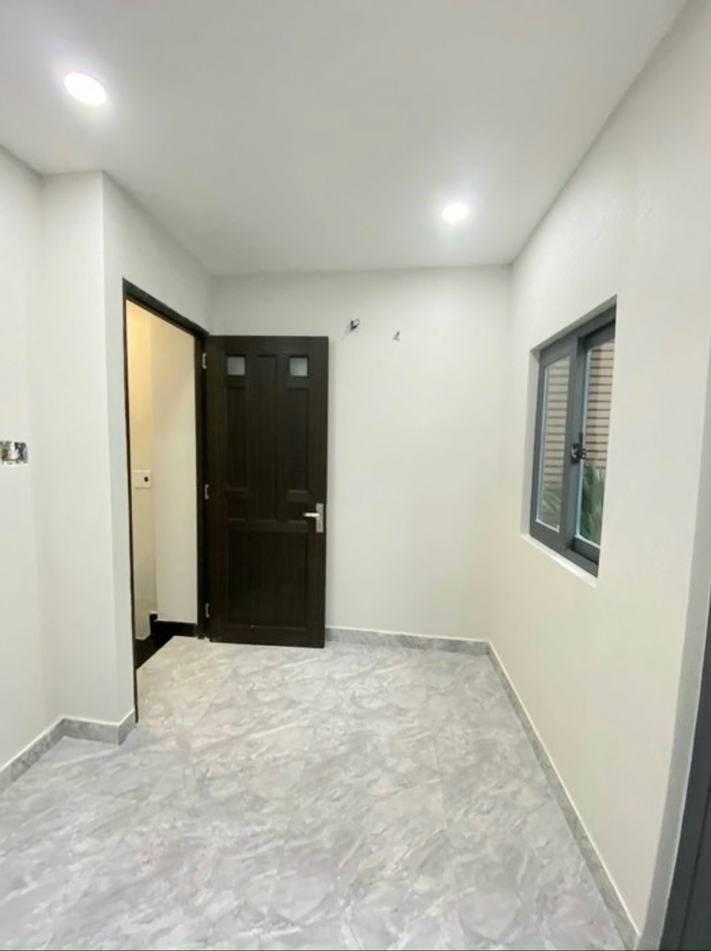 Bán nhà mới đẹp hẻm xe hơi trung tâm q6 - ngay bà hom - tân hòa đông - gần chợ phú lâm - 2tầng 2pn
