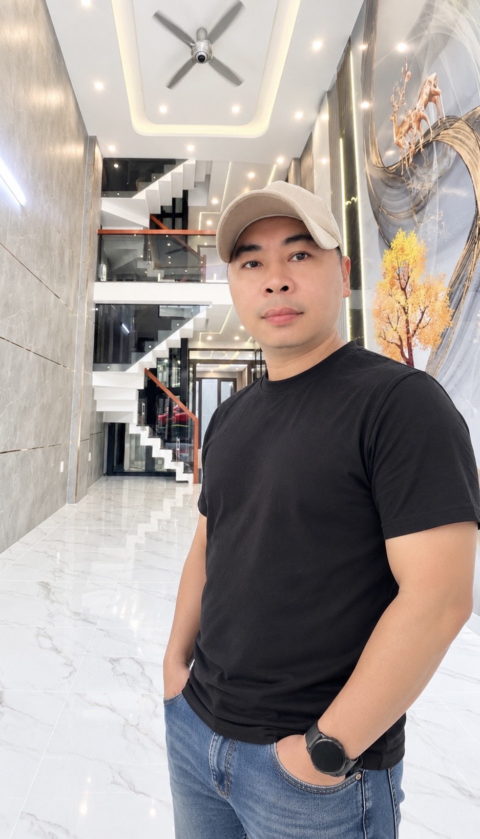 BÁN NHÀ ĐẸP LƯƠNG THẾ VINH . TÂN PHÚ . 5 TẦNG . NHỈNH 7 TỶ

🏡 Diện tích: 4m x 15m
🏢 Kết cấu: 5 tầ