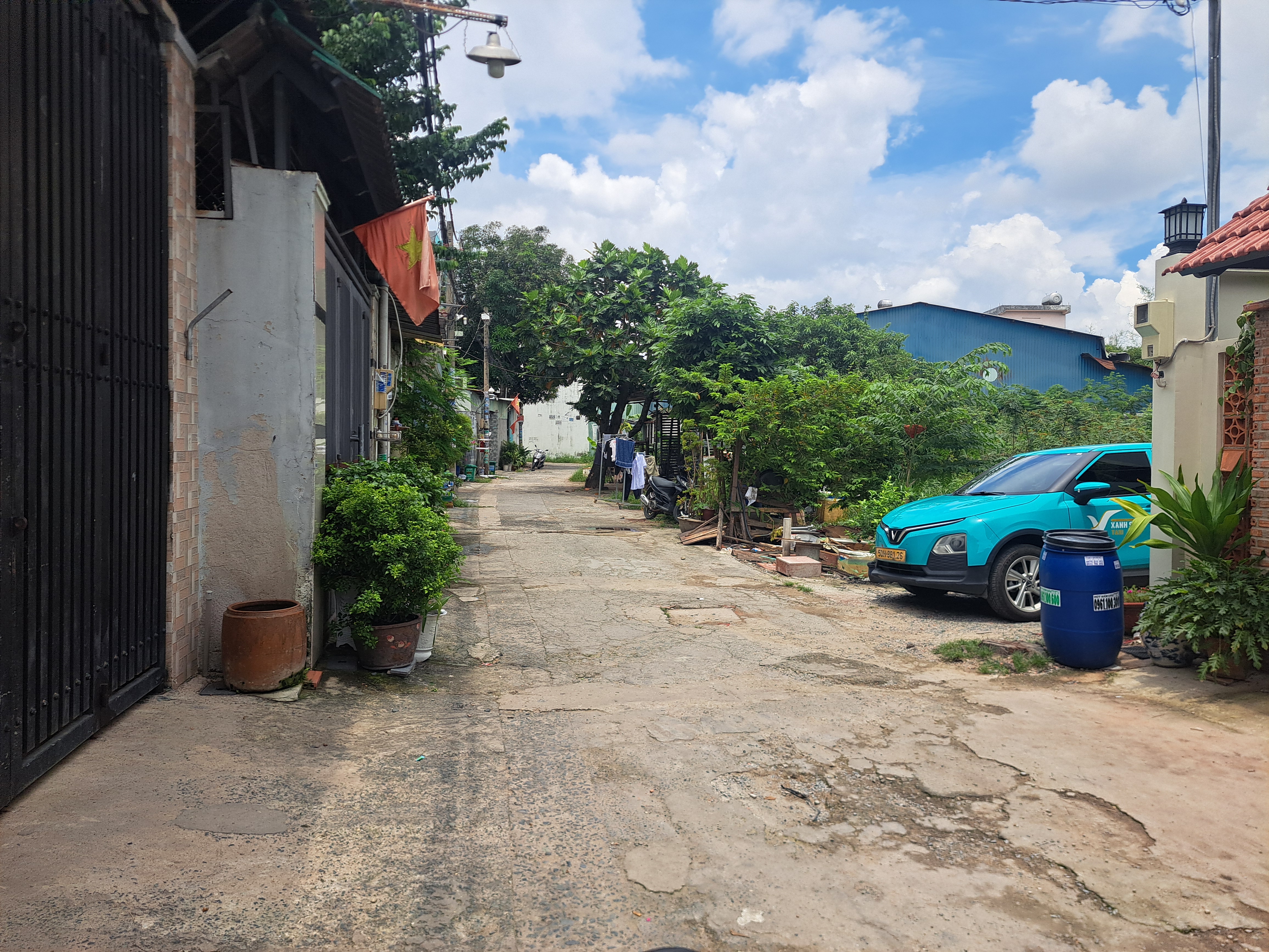 💫 NHÀ 90M2 - TRỆT, 1 LẦU
- Hẻm ô tô Giá 4.đ Xx
- Đường Nguyễn Thị Sáu xã Bà Điểm Hóc Môn Tphcm