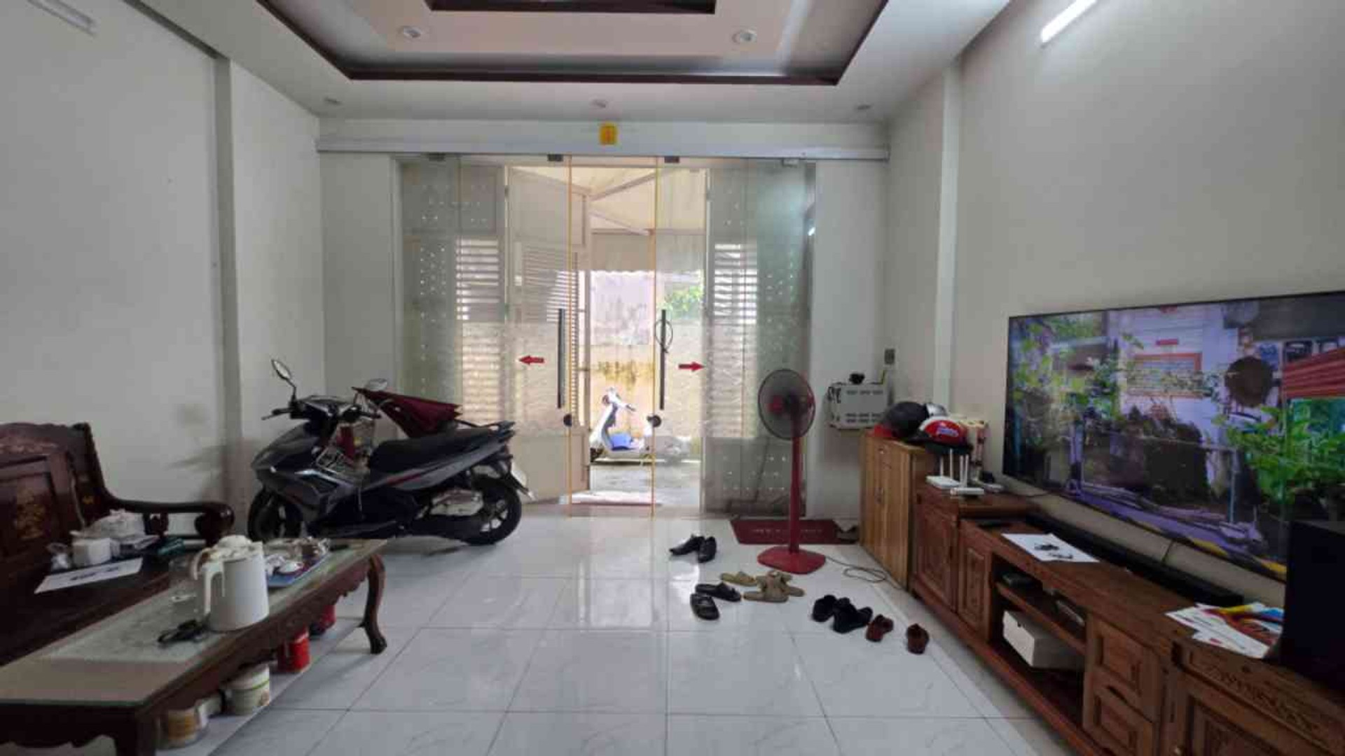 Nhà 3 tầng kiên cố trong ngõ Lạch Tray, hiếm có khó tìm