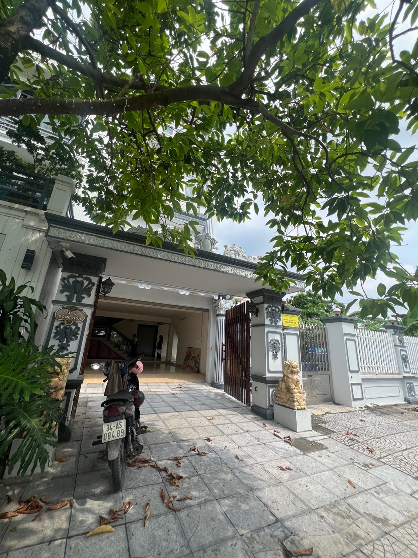 Biệt thự hiện đại tại khu dân cư thể thao Minh Tân, không gian sống và kinh doanh đẳng cấp
