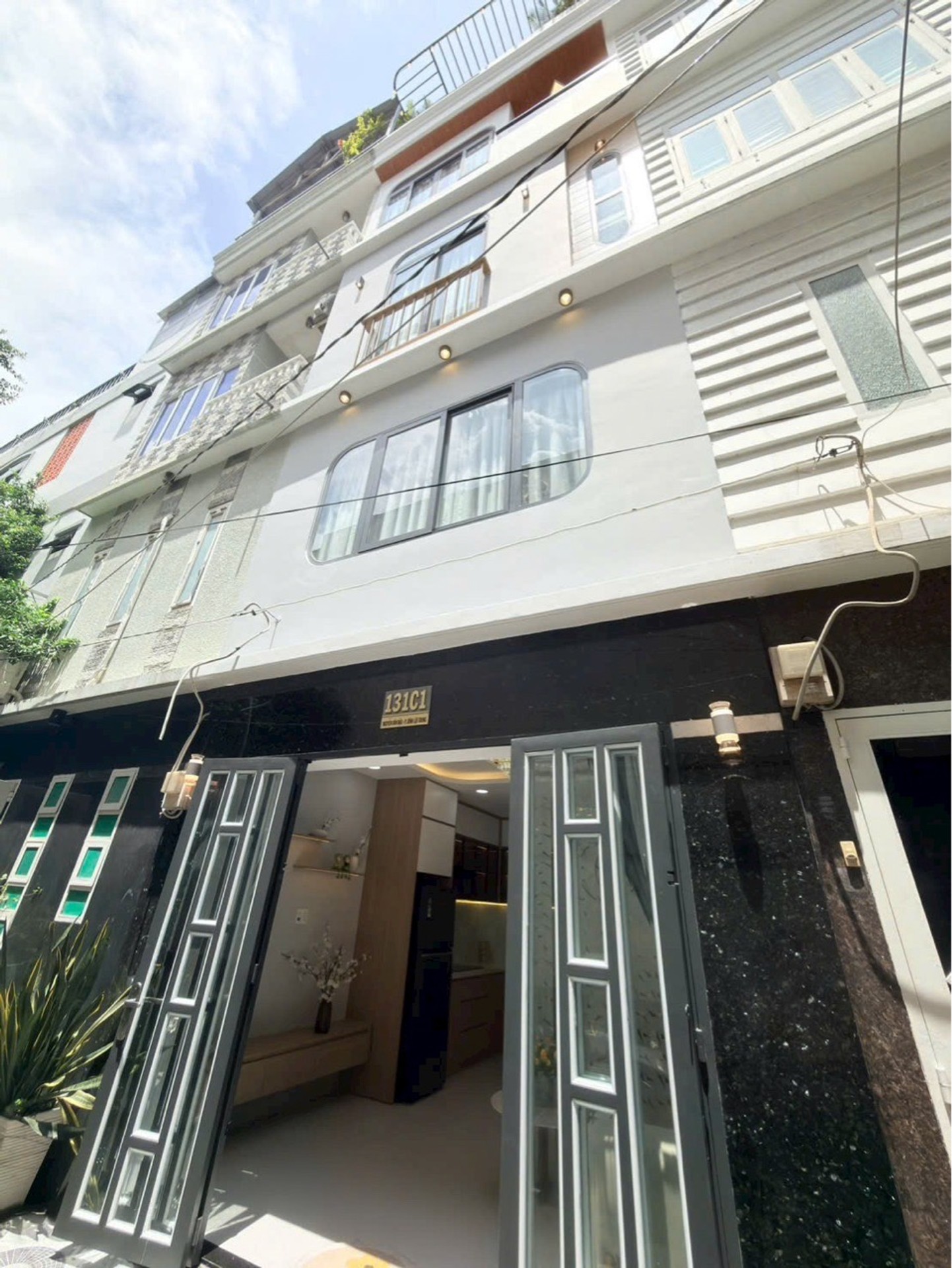 SIÊU PHẨM HẺM XE HƠI – 5 TẦNG MỚI ĐẸP, FULL NỘI THẤT CAO CẤP