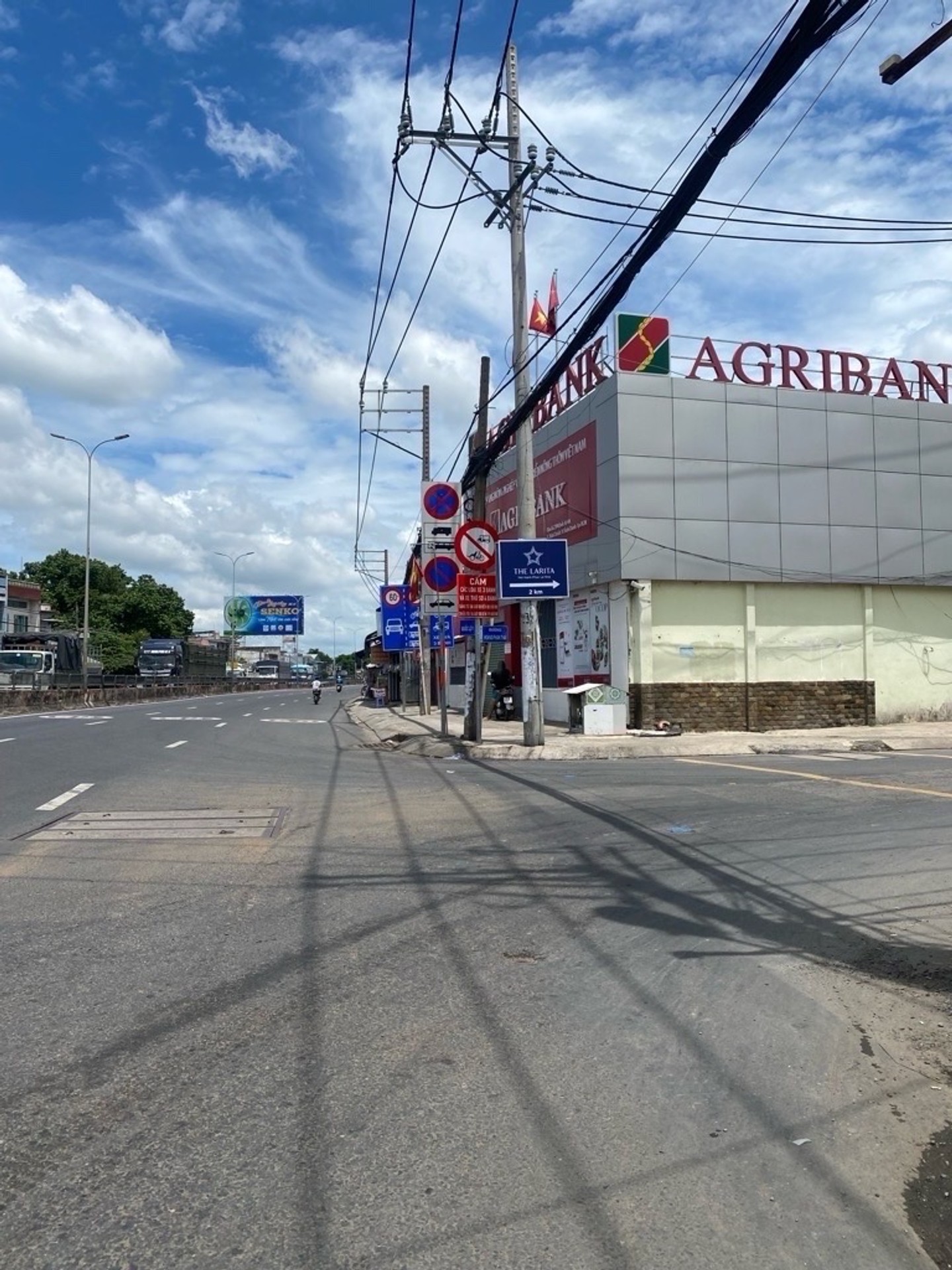 Bán đất thổ cư 225m² tại Hoàng Phan Thái, Bình Chánh với pháp lý cơ sở