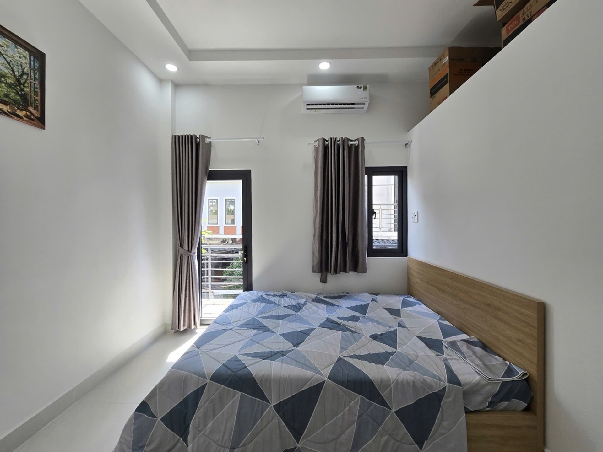 CHDV XÂY MỚI – 8 PHÒNG FULL KHÁCH – DÒNG TIỀN 45TR/THÁNG _ HUỲNH TẤN PHÁT Q7. HƠN 8Đ TL