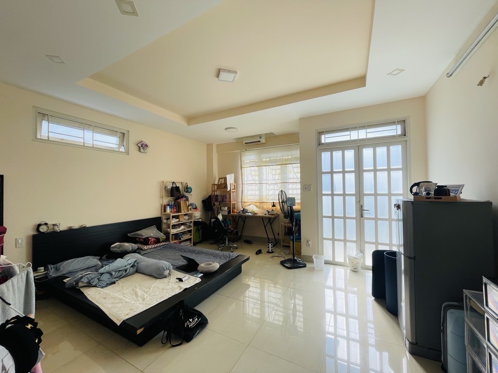 Bán nhà mặt phố mặt tiền 6m tại phường 1, quận 8,Dương Bá Trạc 0948769331
