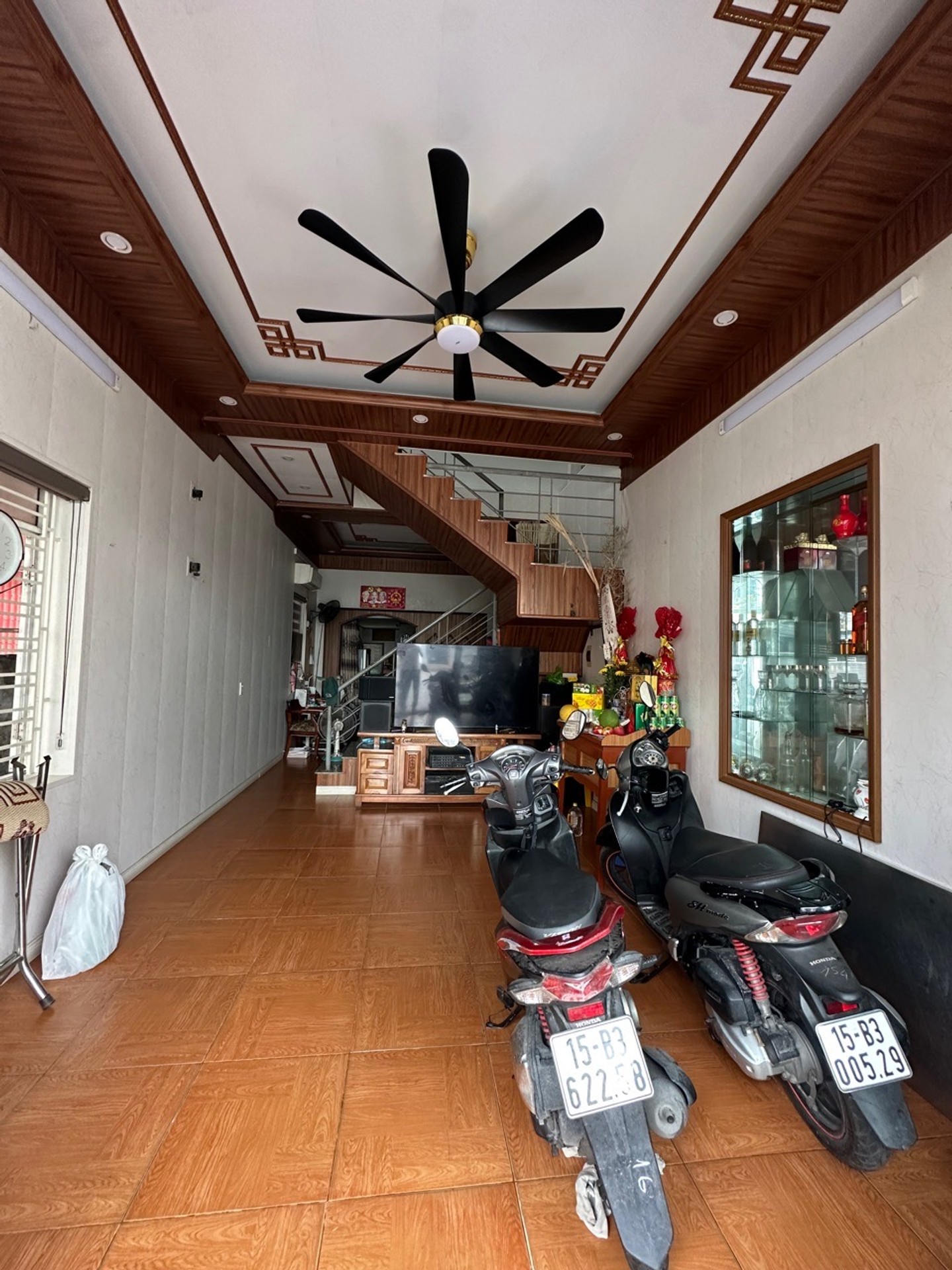 Nhà 2 tầng mặt phố quận An Dương, gần trung tâm y tế