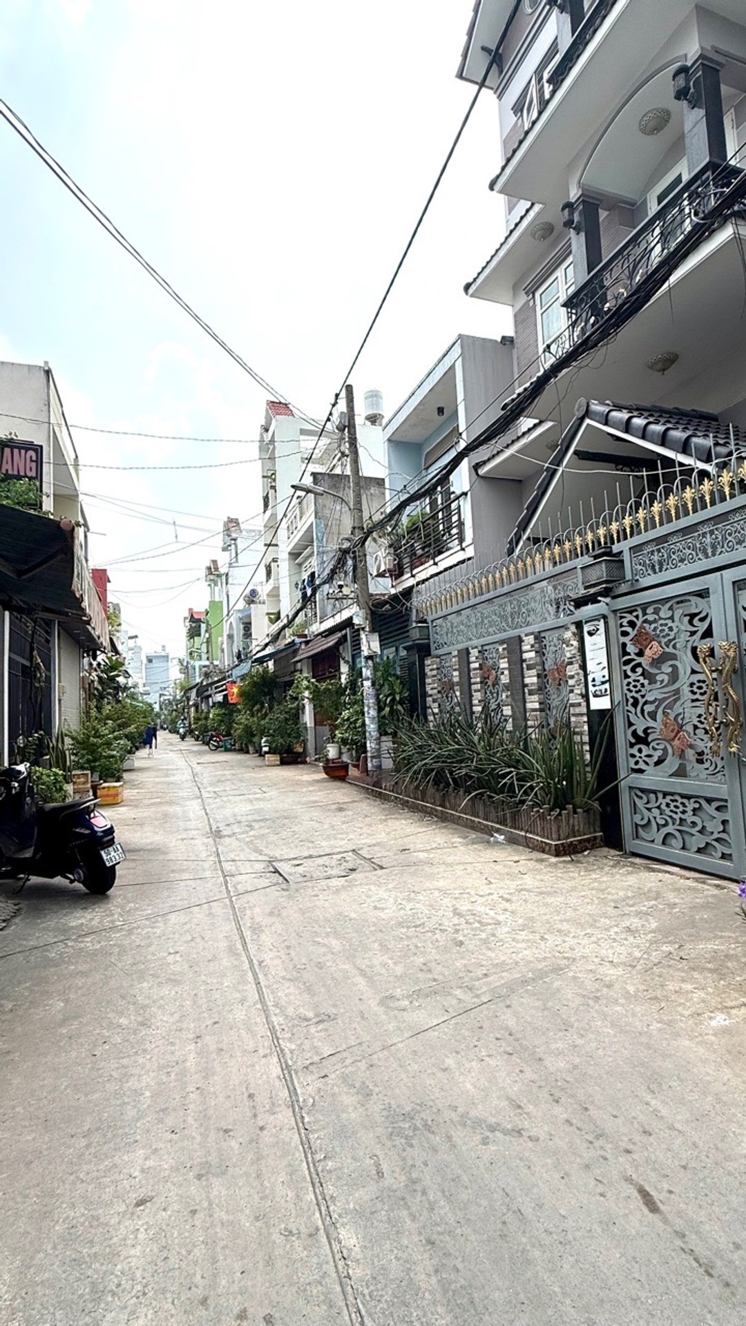 Bán nhà riêng 3 tầng tại phường Bình Trị Đông, Quận Bình Tân, diện tích 57.8m2, hẻm ô tô đỗ cửa