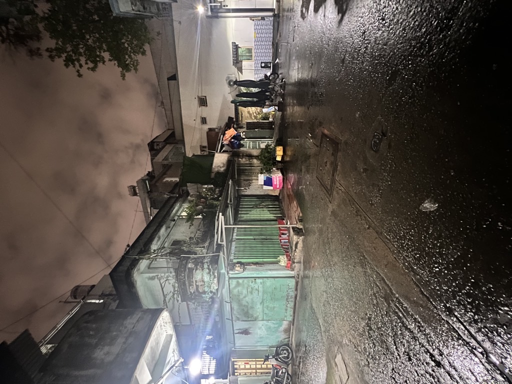 Nhà đẹp Tân Bình, hẻm xe hơi rộng, giá tốt