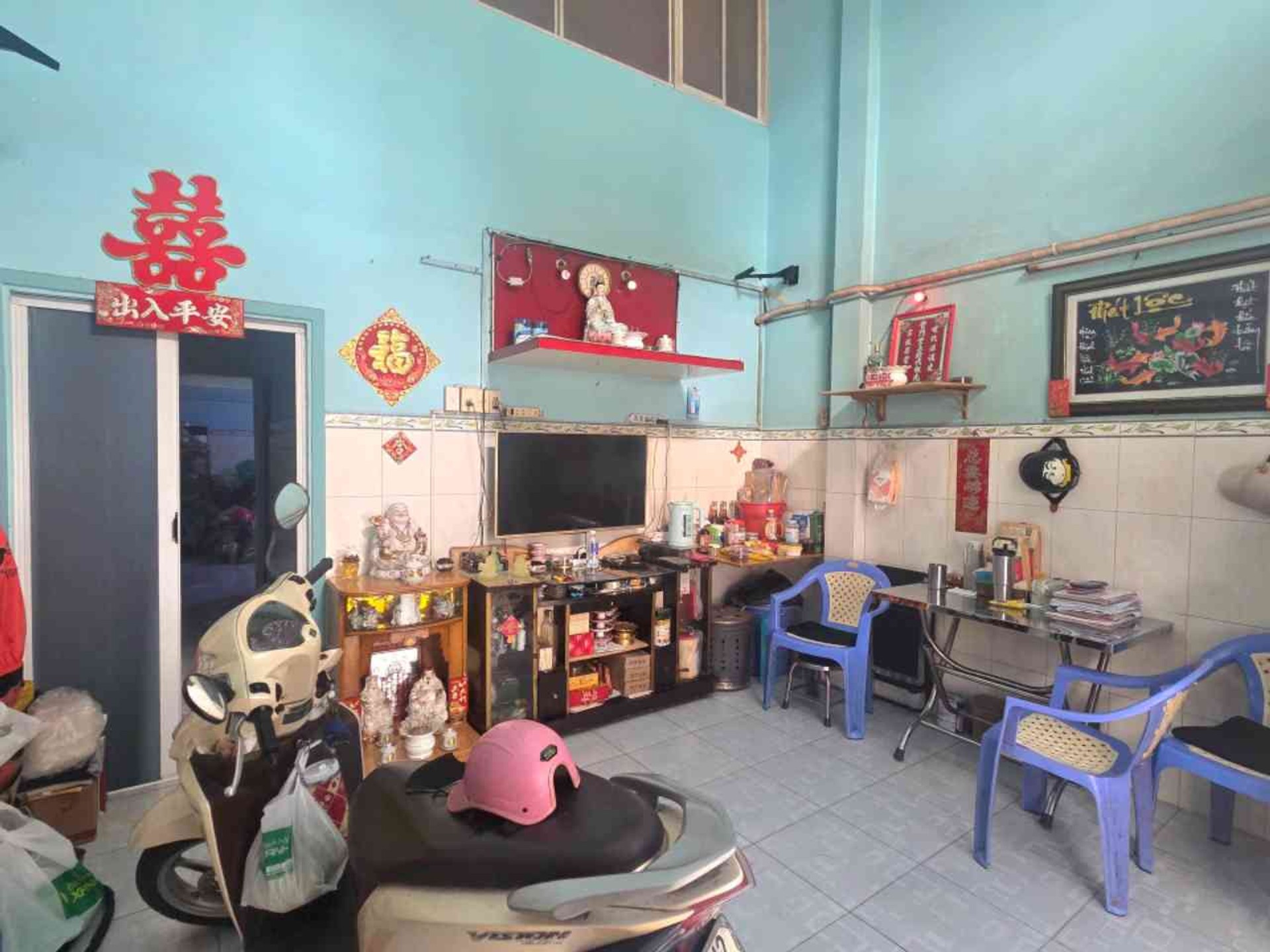 Nhà đẹp Hòa Bình, sổ đỏ chính chủ, giá mềm