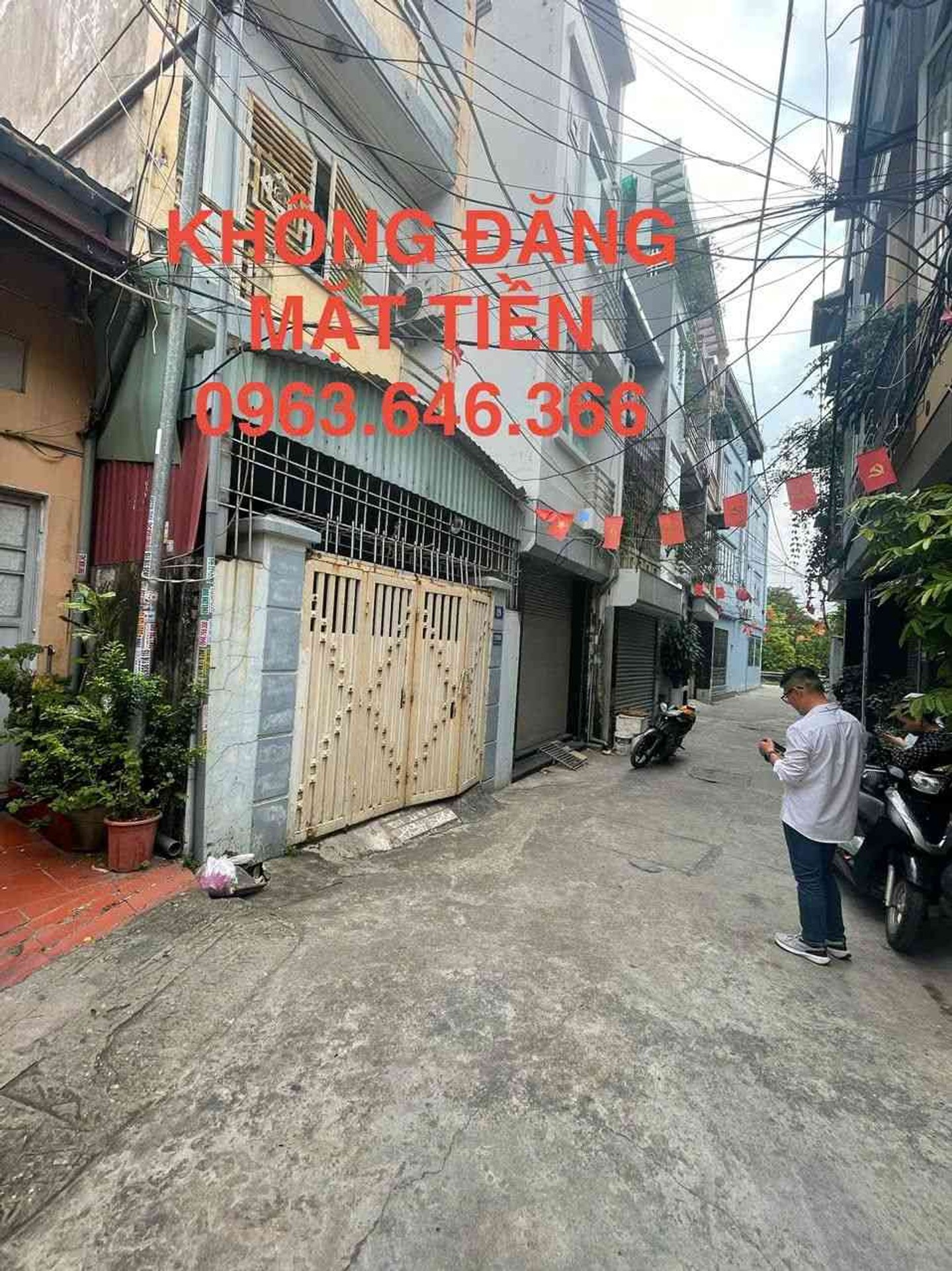 Nhà 3,5 tầng mặt tiền 4m ô tô vào tận nhà ở trung tâm