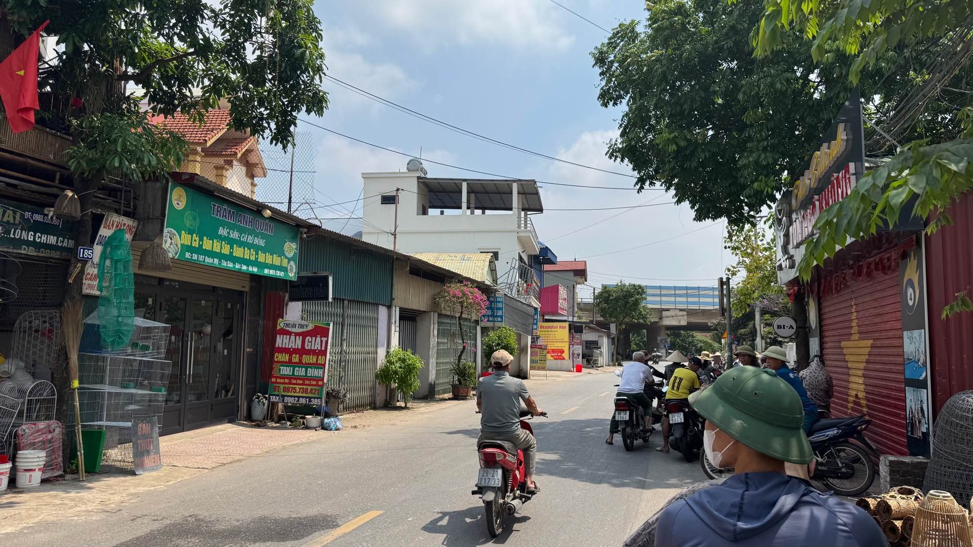 Bán nhà mặt phố tại xã Kim Anh, diện tích 98m2, giá 5.4 tỷ đồng
