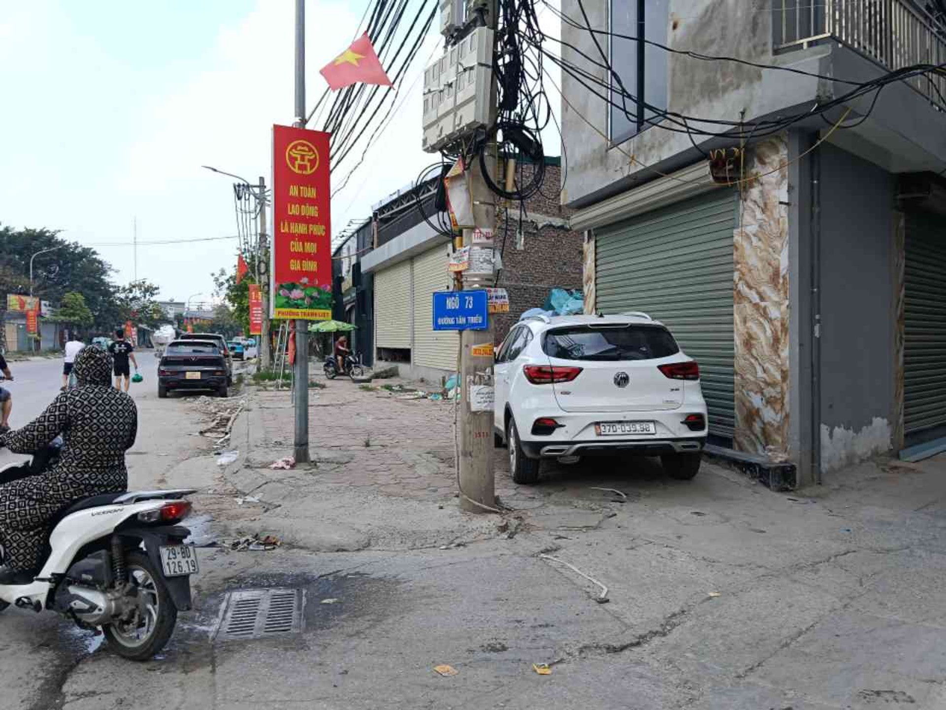 Nhà 4 tầng ngõ thông kinh doanh đỉnh Tân Triều, cơ hội vàng nhanh tay sở hữu