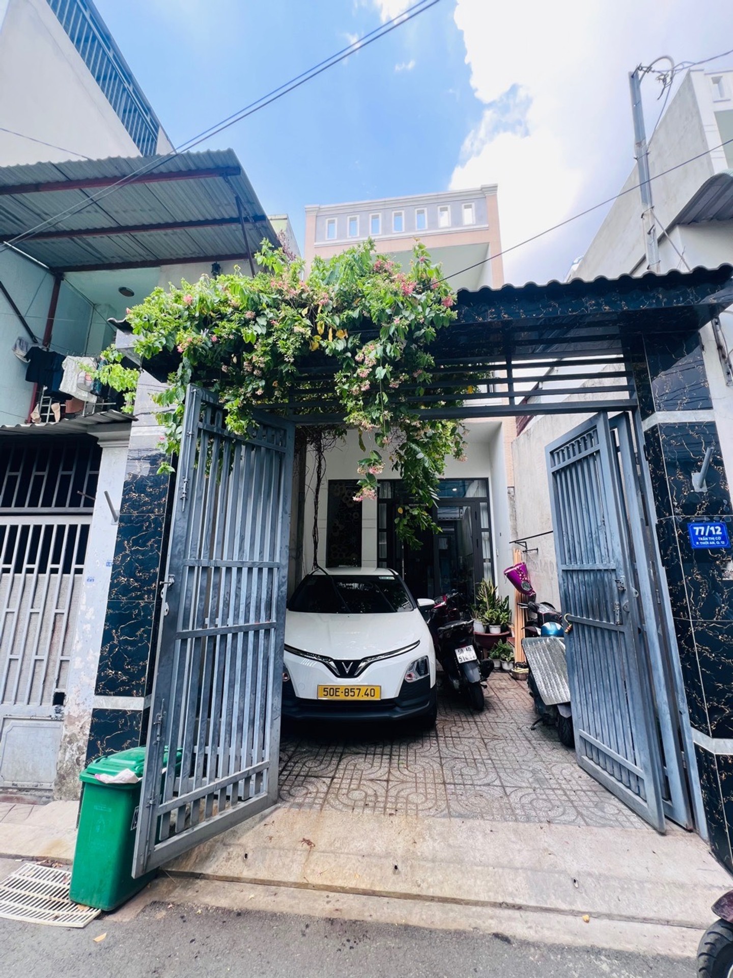 Bán nhà 2 tầng diện tích 98m2 quận 12 giá 5,8 tỷ đồng