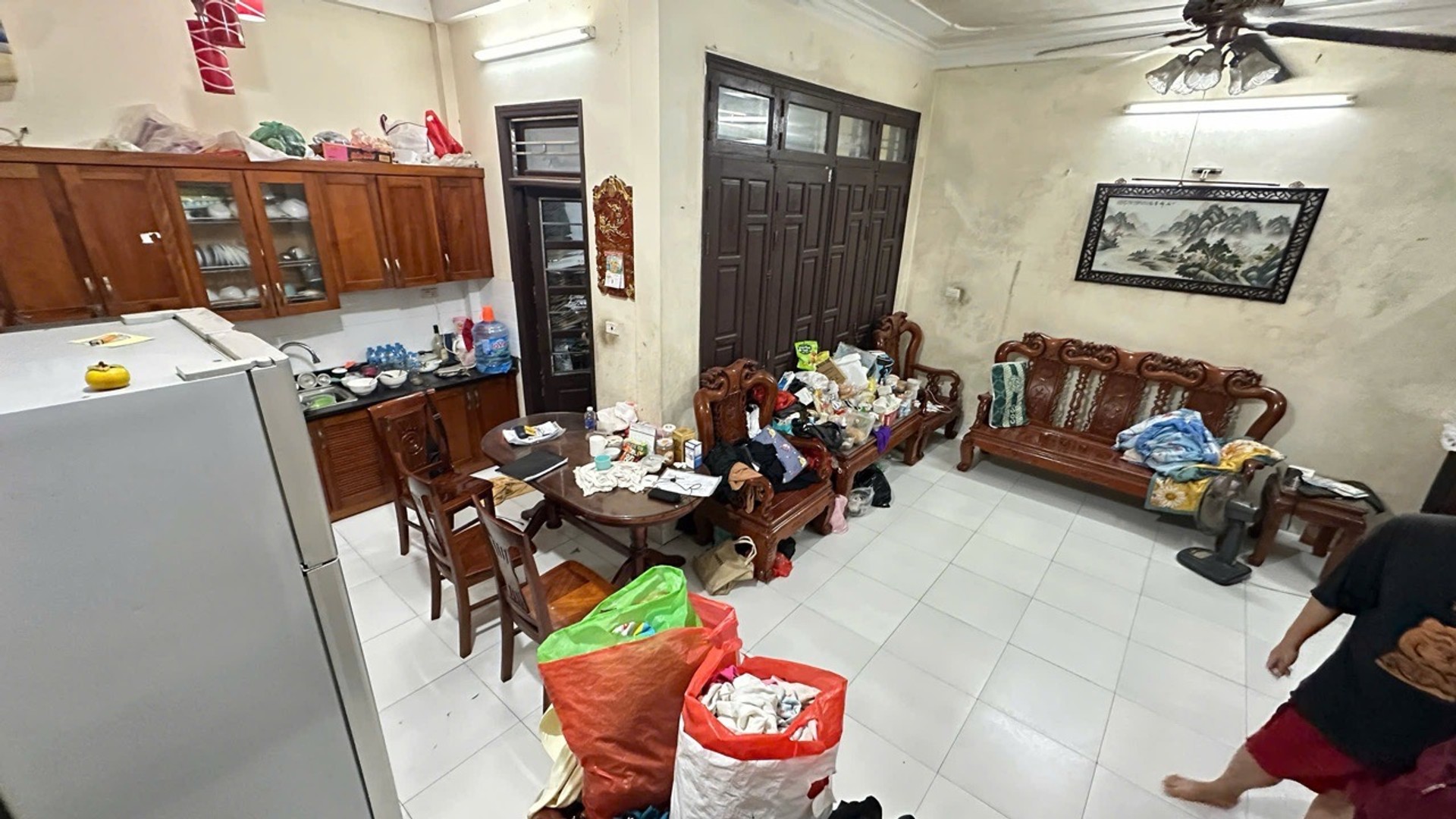 Bán nhà riêng 4 tầng trung tâm quận Đống Đa, ngõ 1 gắp, gần phố Xã Đàn